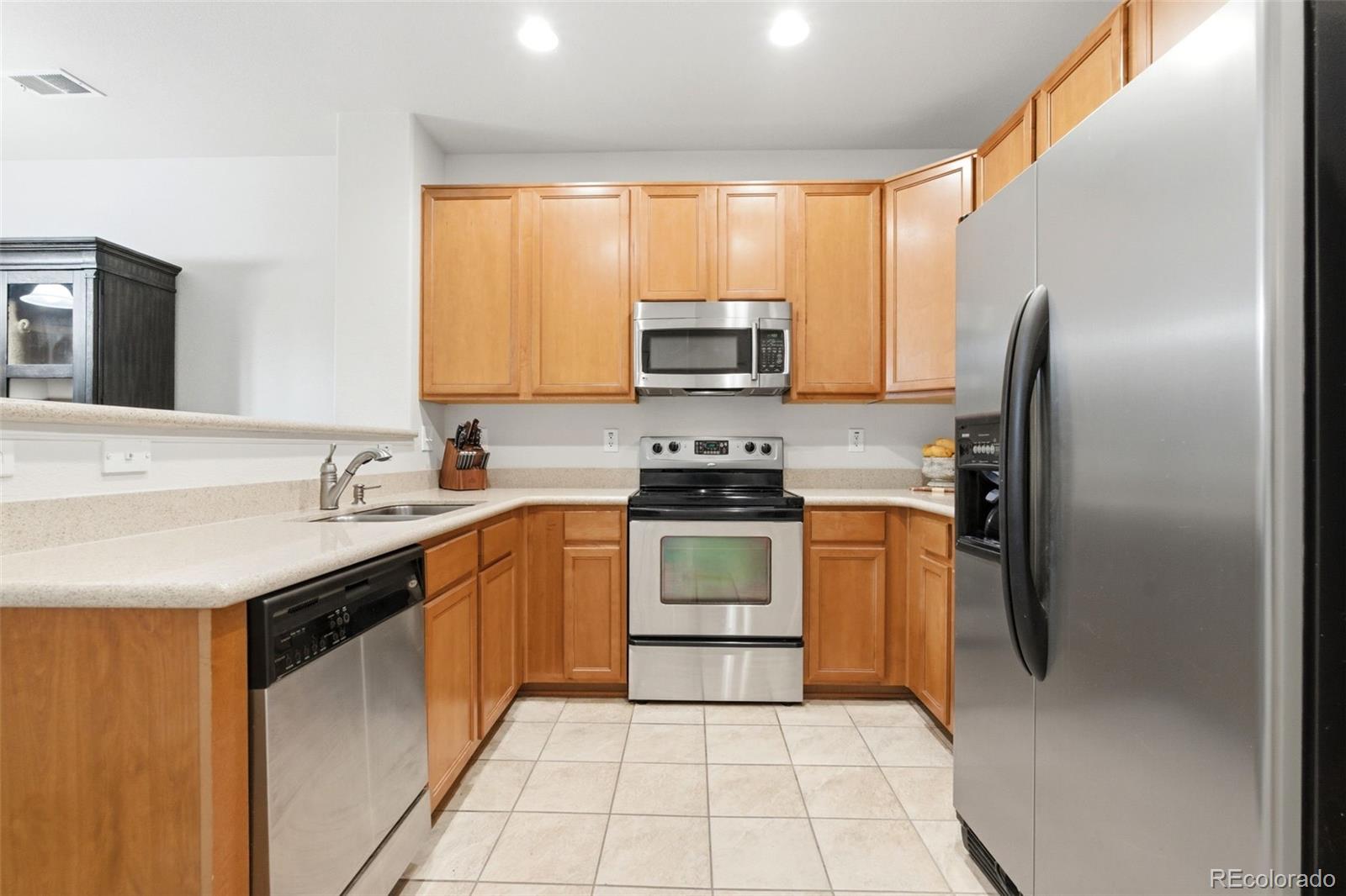 MLS Image #10 for 591 s mobile place,aurora, Colorado