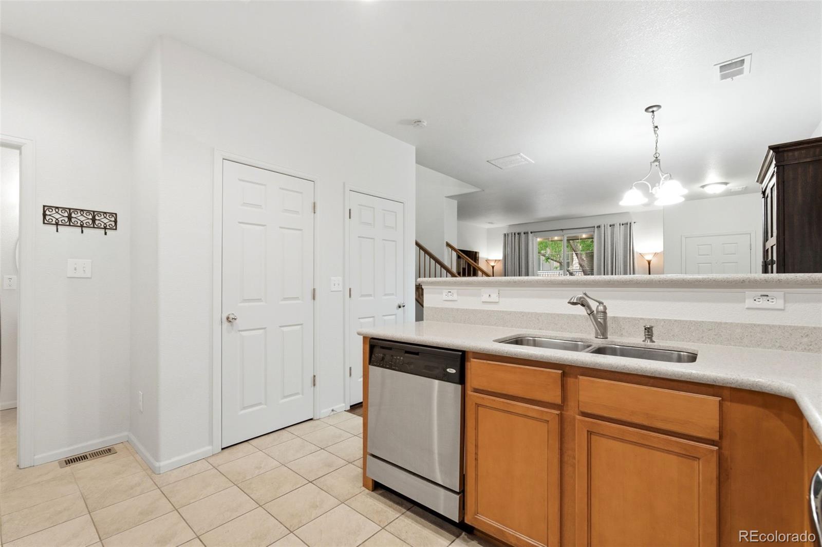 MLS Image #12 for 591 s mobile place,aurora, Colorado