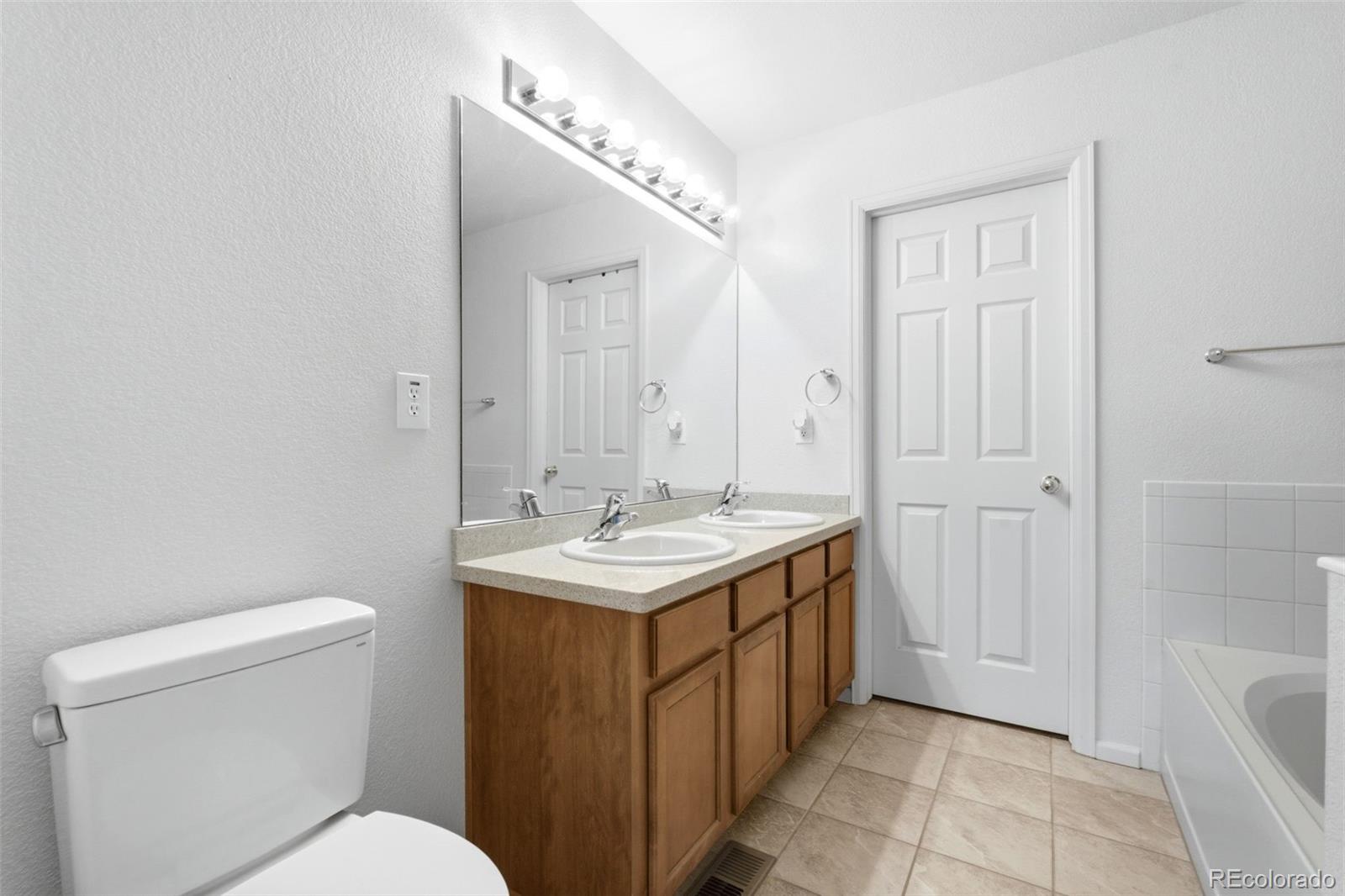 MLS Image #22 for 591 s mobile place,aurora, Colorado
