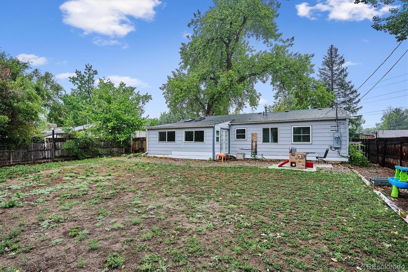 MLS Image #15 for 6055 e minnesota drive,denver, Colorado