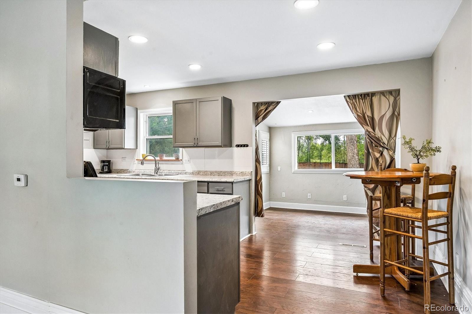 MLS Image #3 for 6055 e minnesota drive,denver, Colorado
