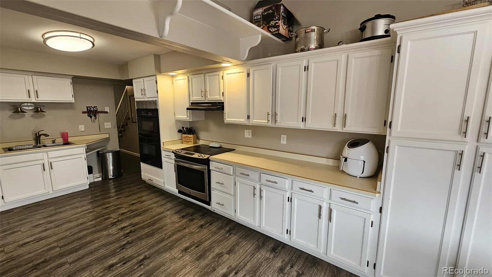 MLS Image #5 for 1584 s vaughn circle,aurora, Colorado