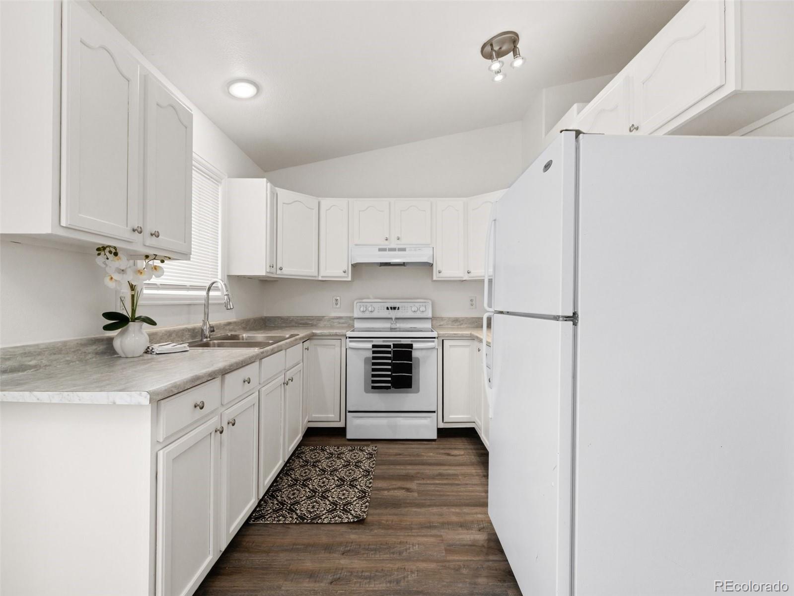 MLS Image #11 for 2808  freedom avenue,pueblo, Colorado