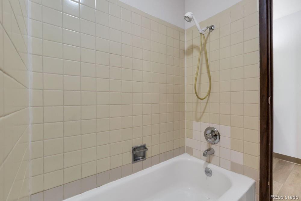 MLS Image #15 for 512 e monroe drive,fort collins, Colorado