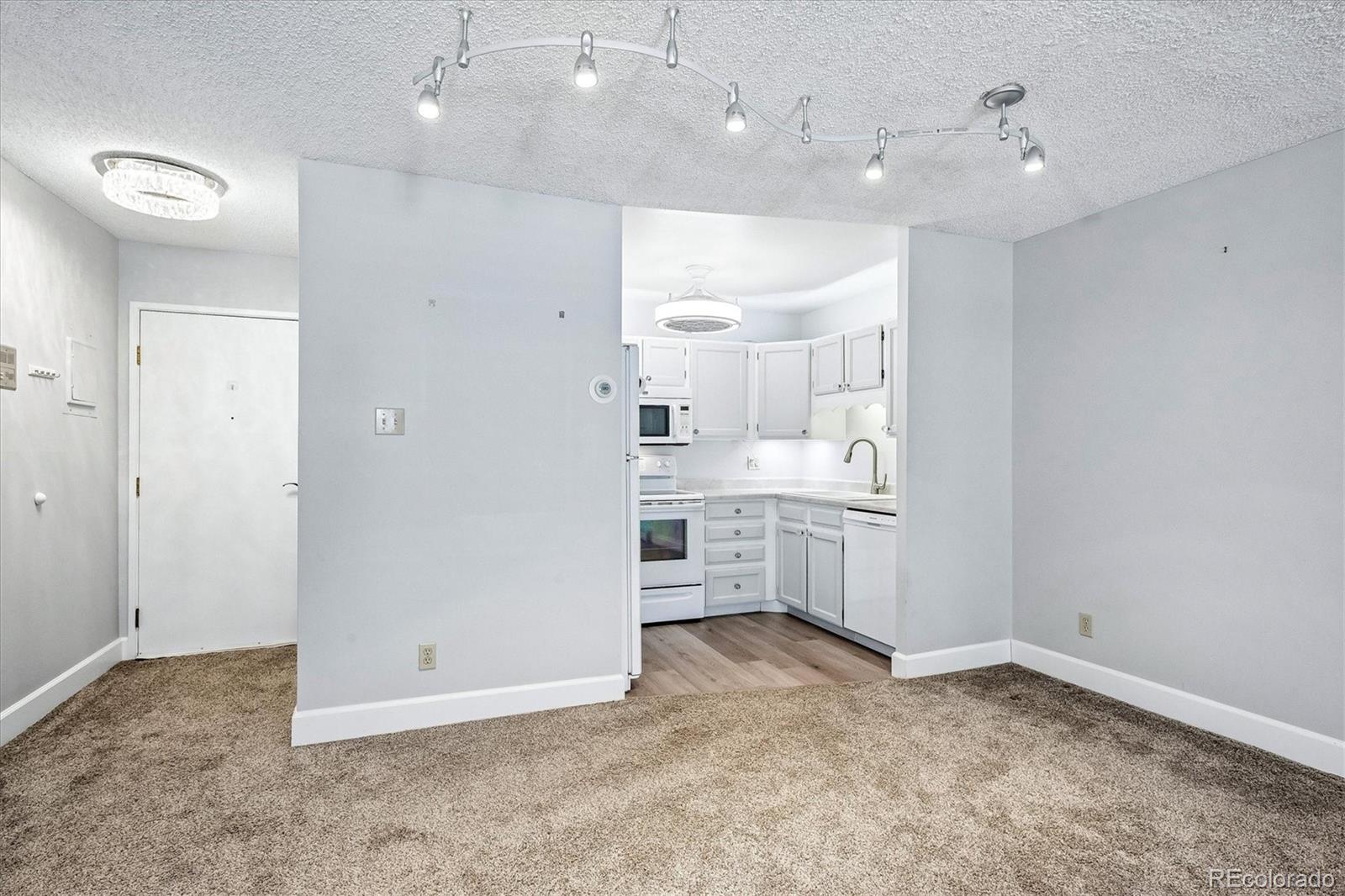 MLS Image #22 for 3124 s wheeling way 109,aurora, Colorado