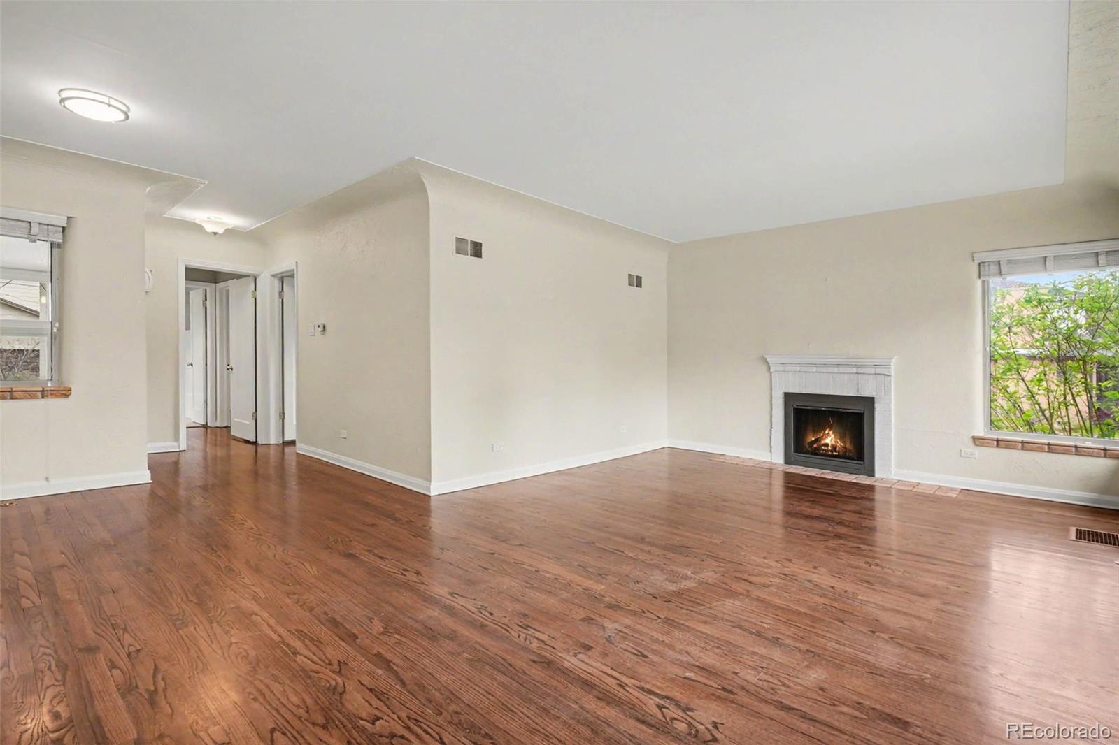 MLS Image #9 for 1201 s clayton street,denver, Colorado