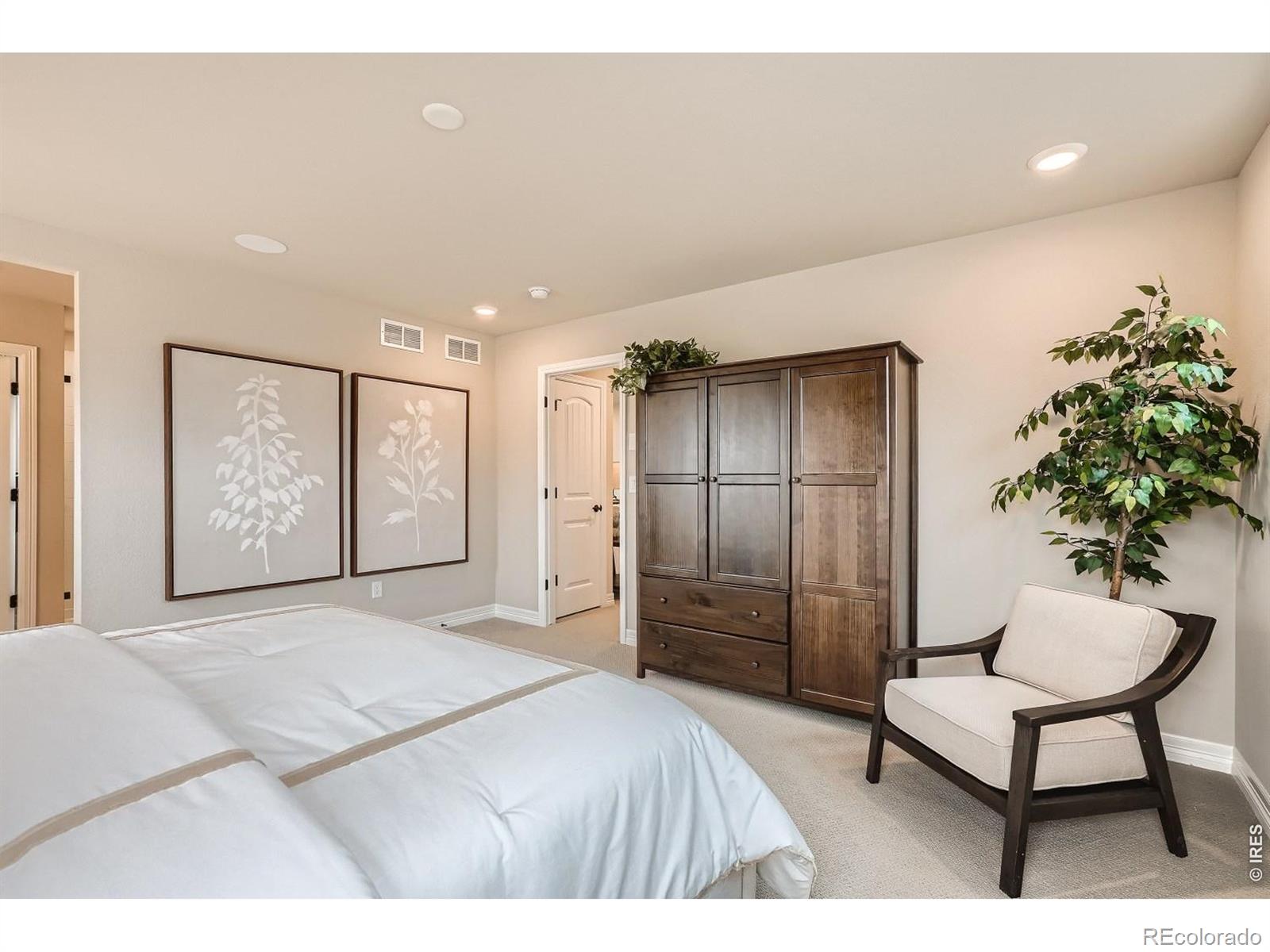MLS Image #13 for 594  crestone street,johnstown, Colorado