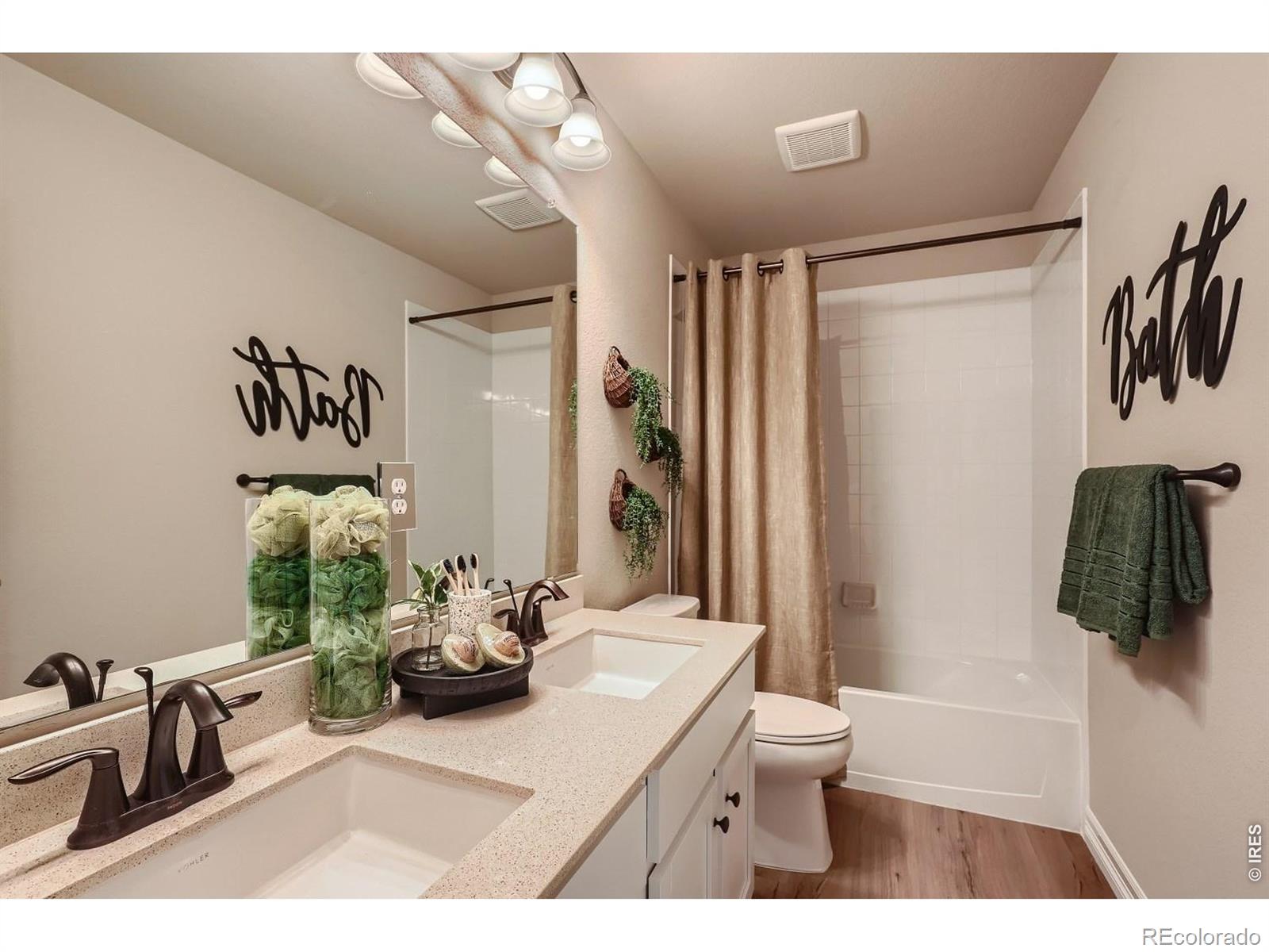 MLS Image #17 for 594  crestone street,johnstown, Colorado