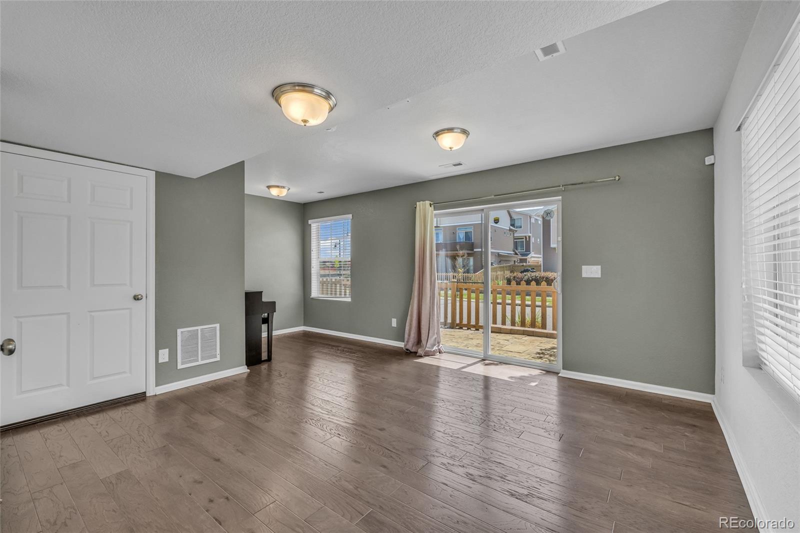 MLS Image #8 for 18183 e 104th way,commerce city, Colorado