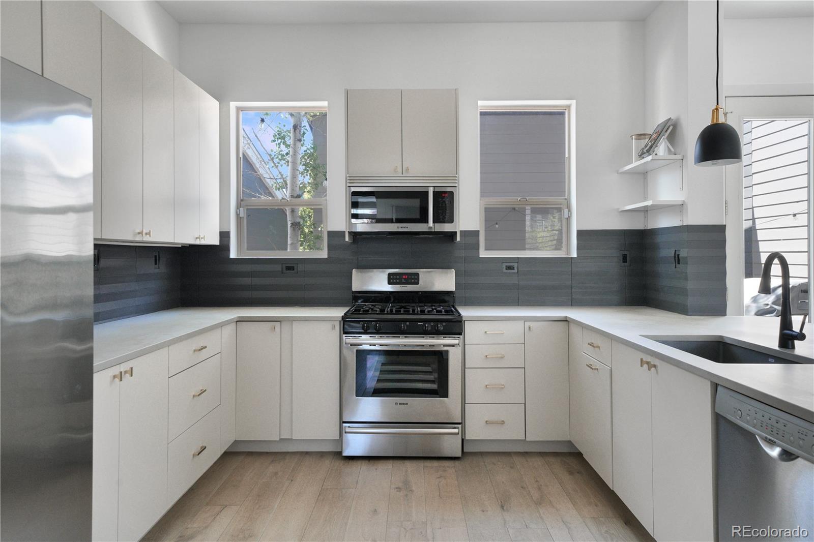 MLS Image #14 for 5043  valentia street,denver, Colorado