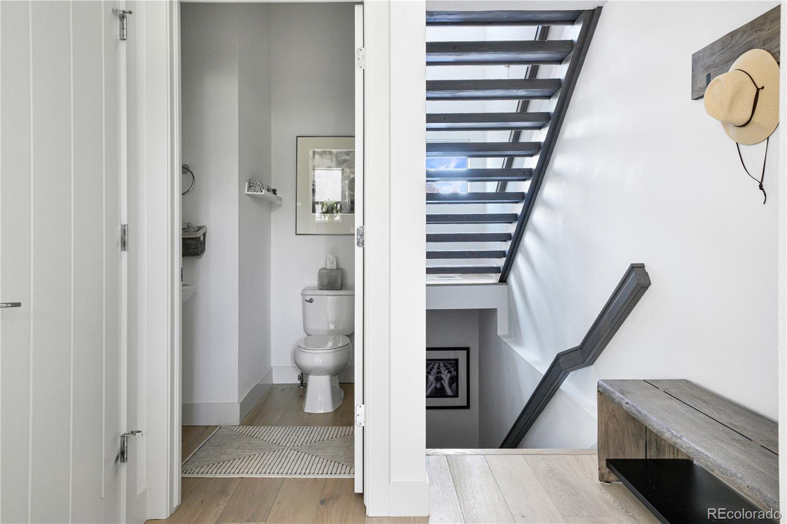 MLS Image #26 for 5043  valentia street,denver, Colorado