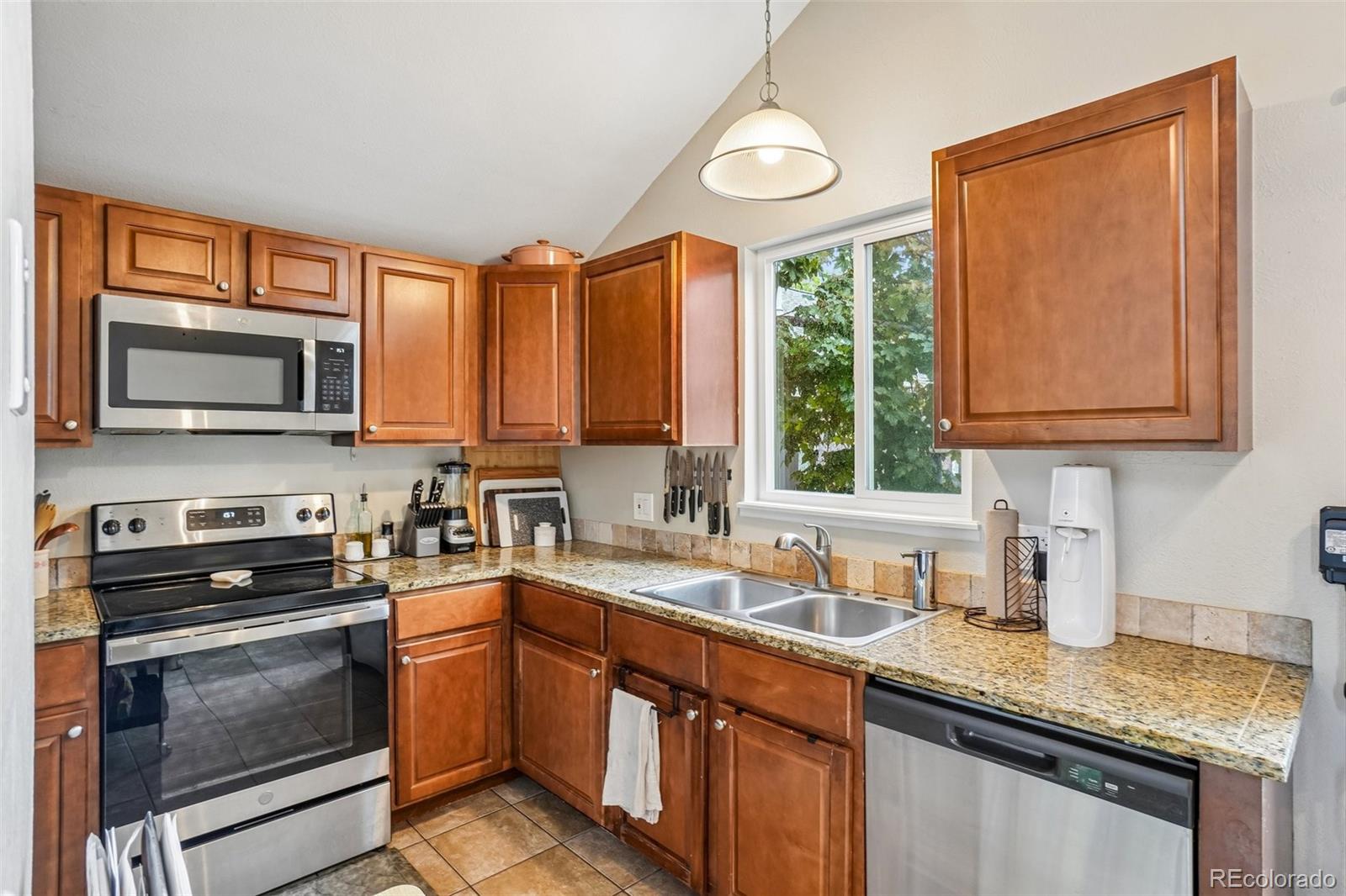 MLS Image #10 for 3850 s genoa court,aurora, Colorado