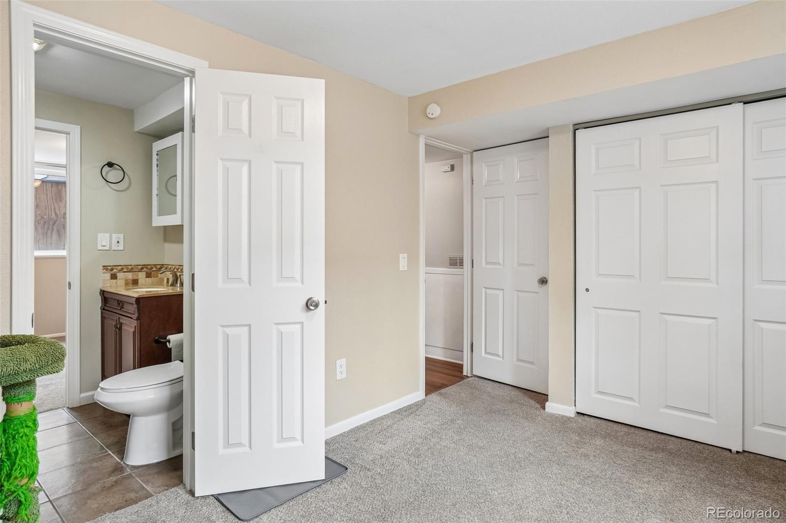 MLS Image #23 for 3850 s genoa court,aurora, Colorado
