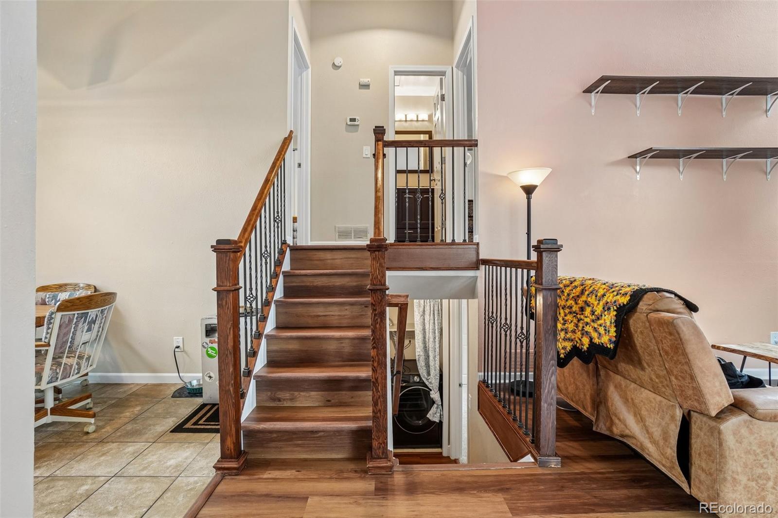 MLS Image #4 for 3850 s genoa court,aurora, Colorado