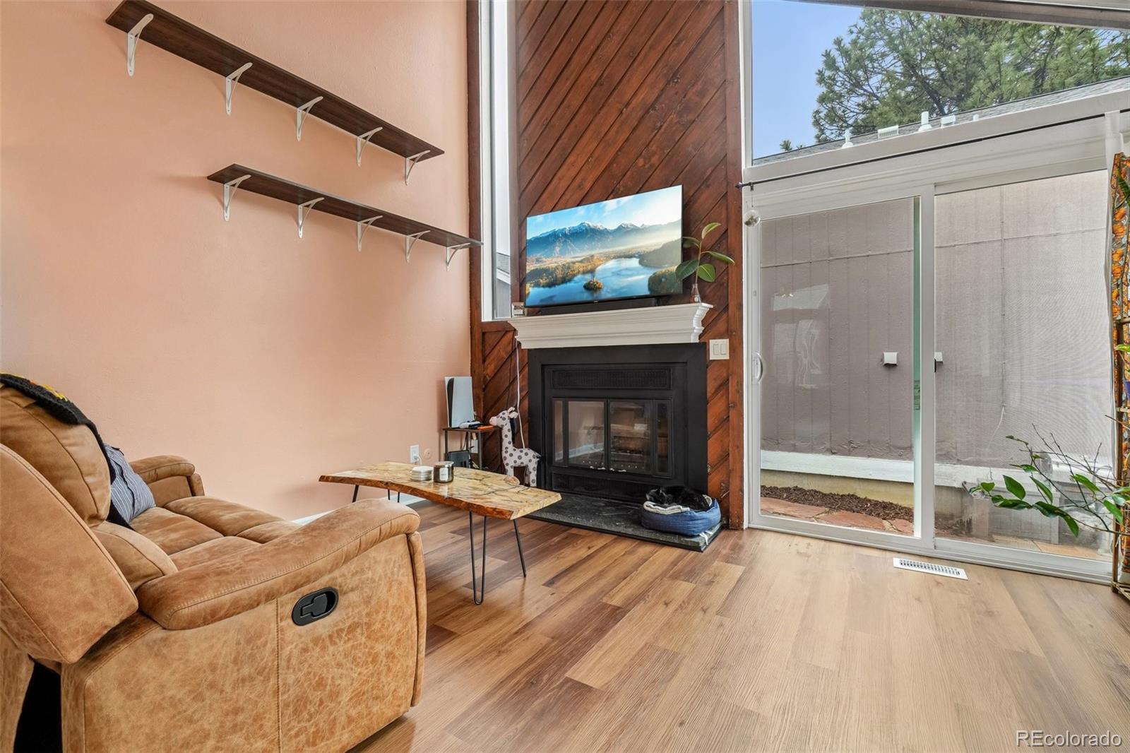 MLS Image #5 for 3850 s genoa court,aurora, Colorado