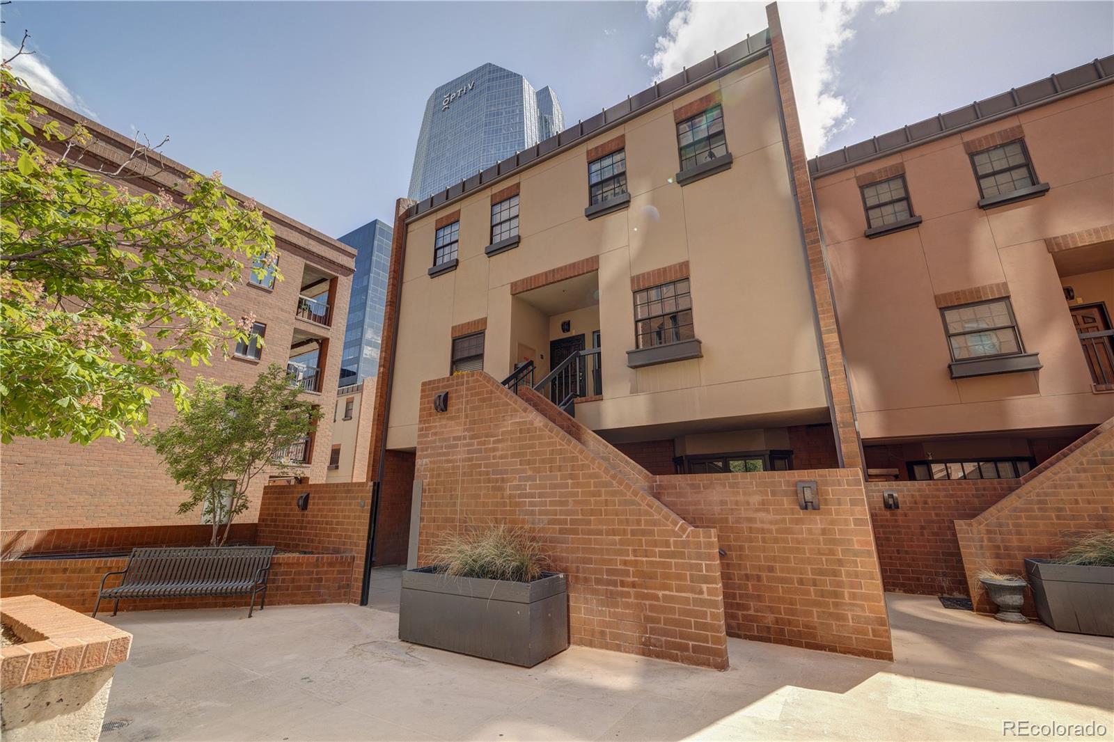 MLS Image #1 for 1512  larimer street 24,denver, Colorado