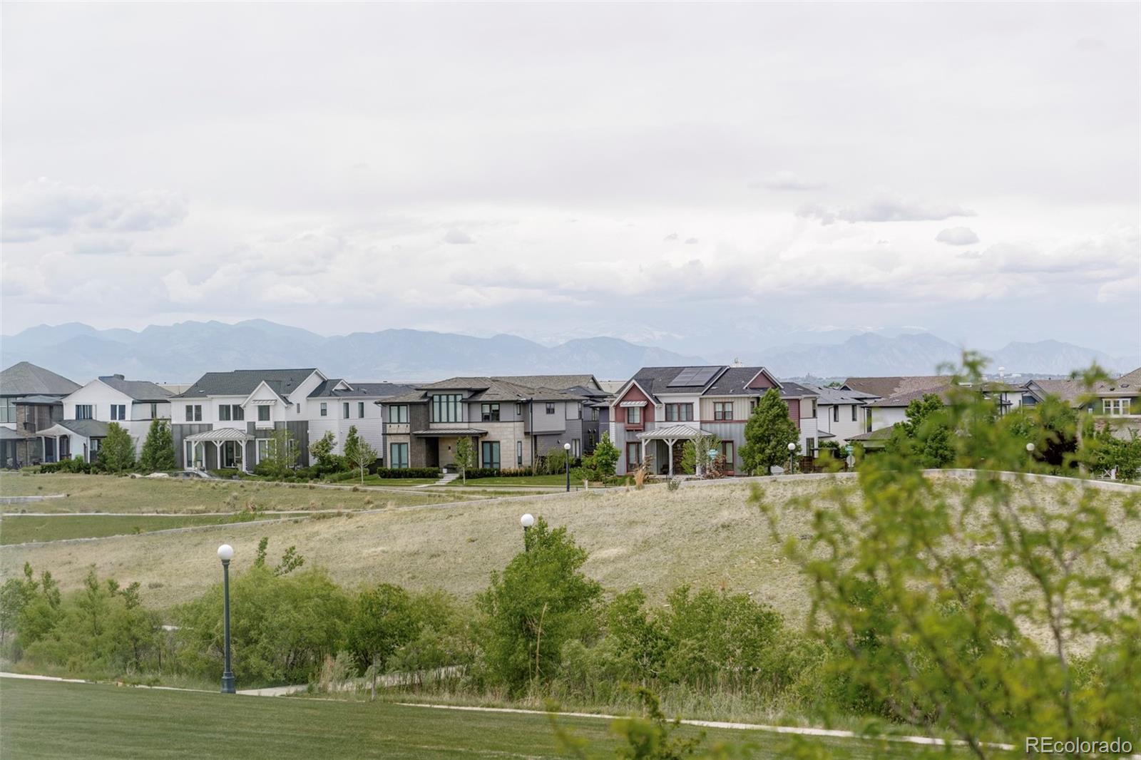 MLS Image #18 for 8792 e 53rd avenue,denver, Colorado