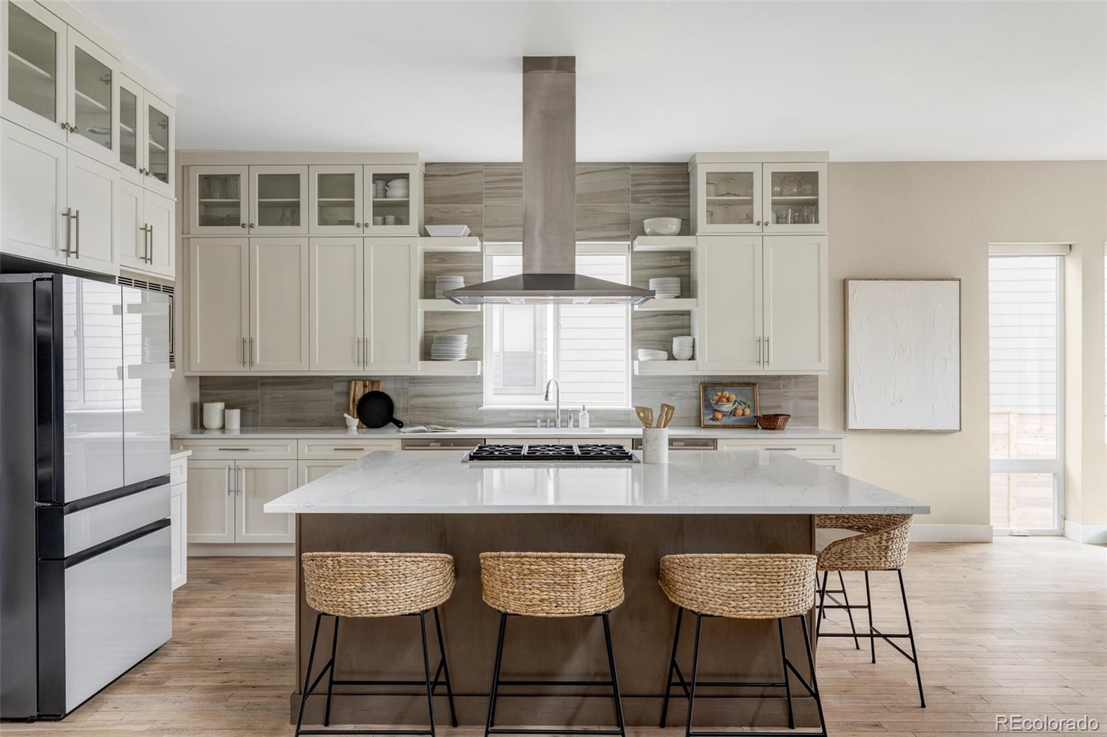 MLS Image #3 for 8792 e 53rd avenue,denver, Colorado