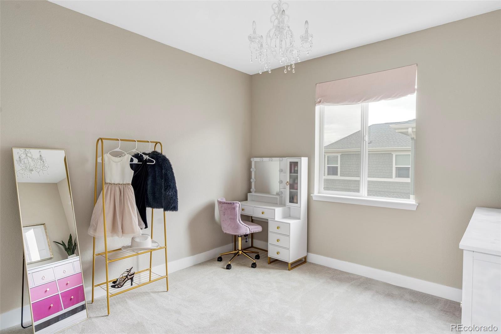 MLS Image #30 for 8792 e 53rd avenue,denver, Colorado