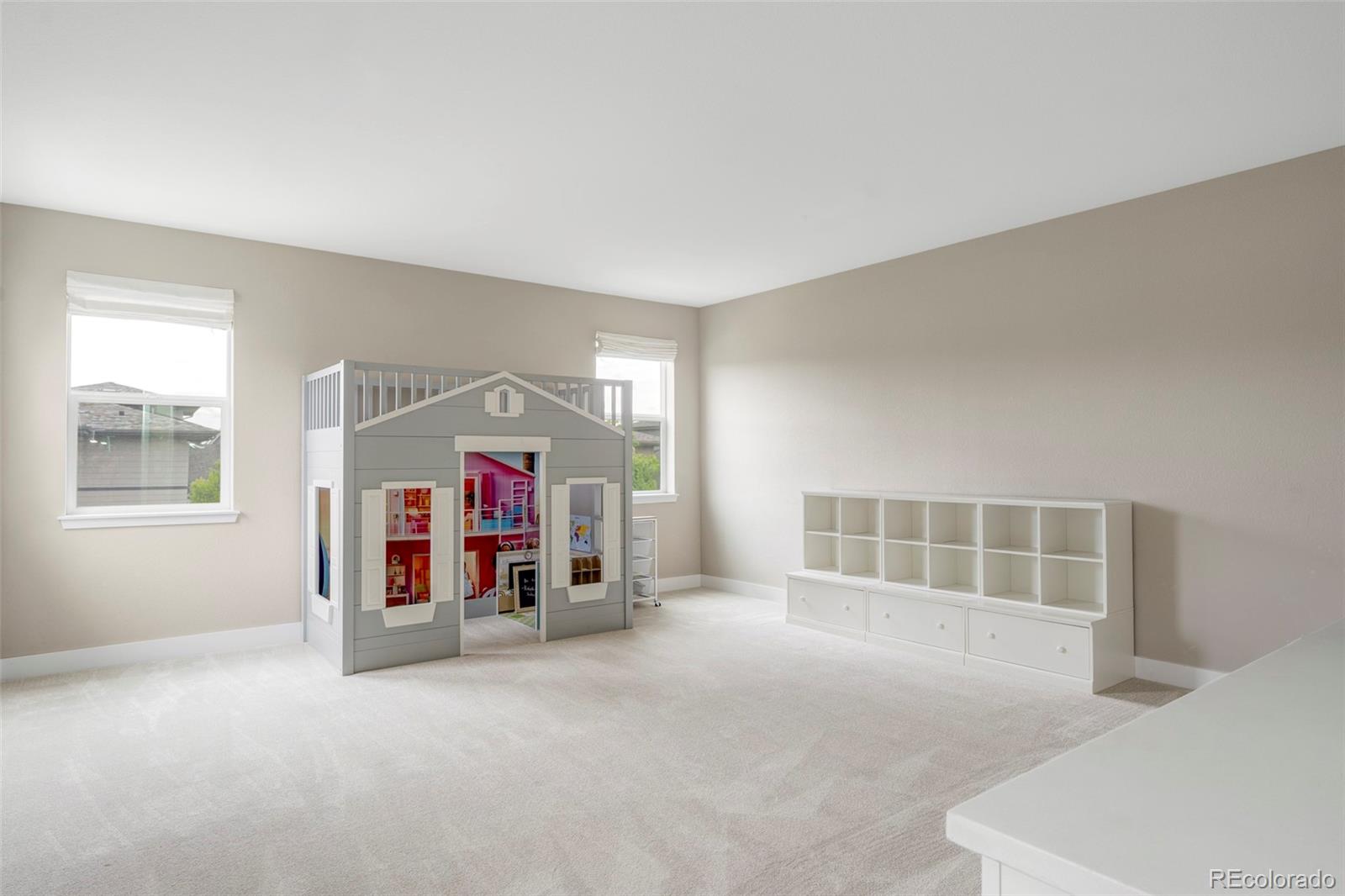 MLS Image #31 for 8792 e 53rd avenue,denver, Colorado