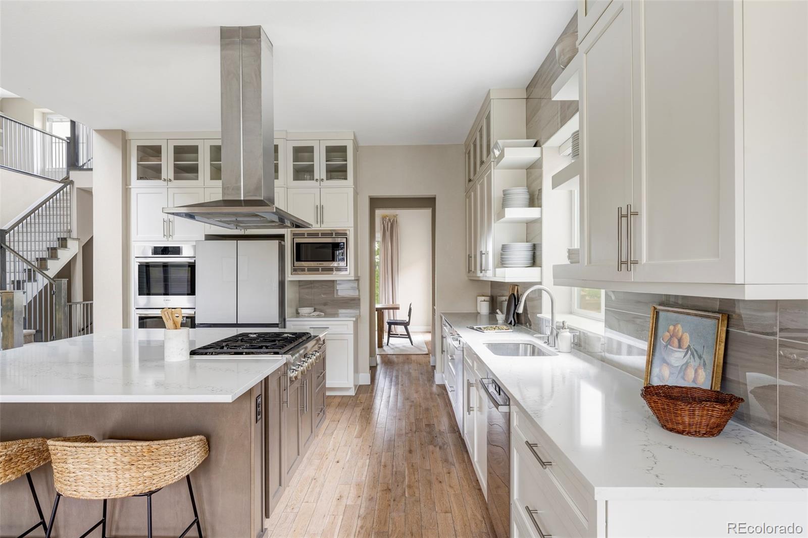 MLS Image #5 for 8792 e 53rd avenue,denver, Colorado