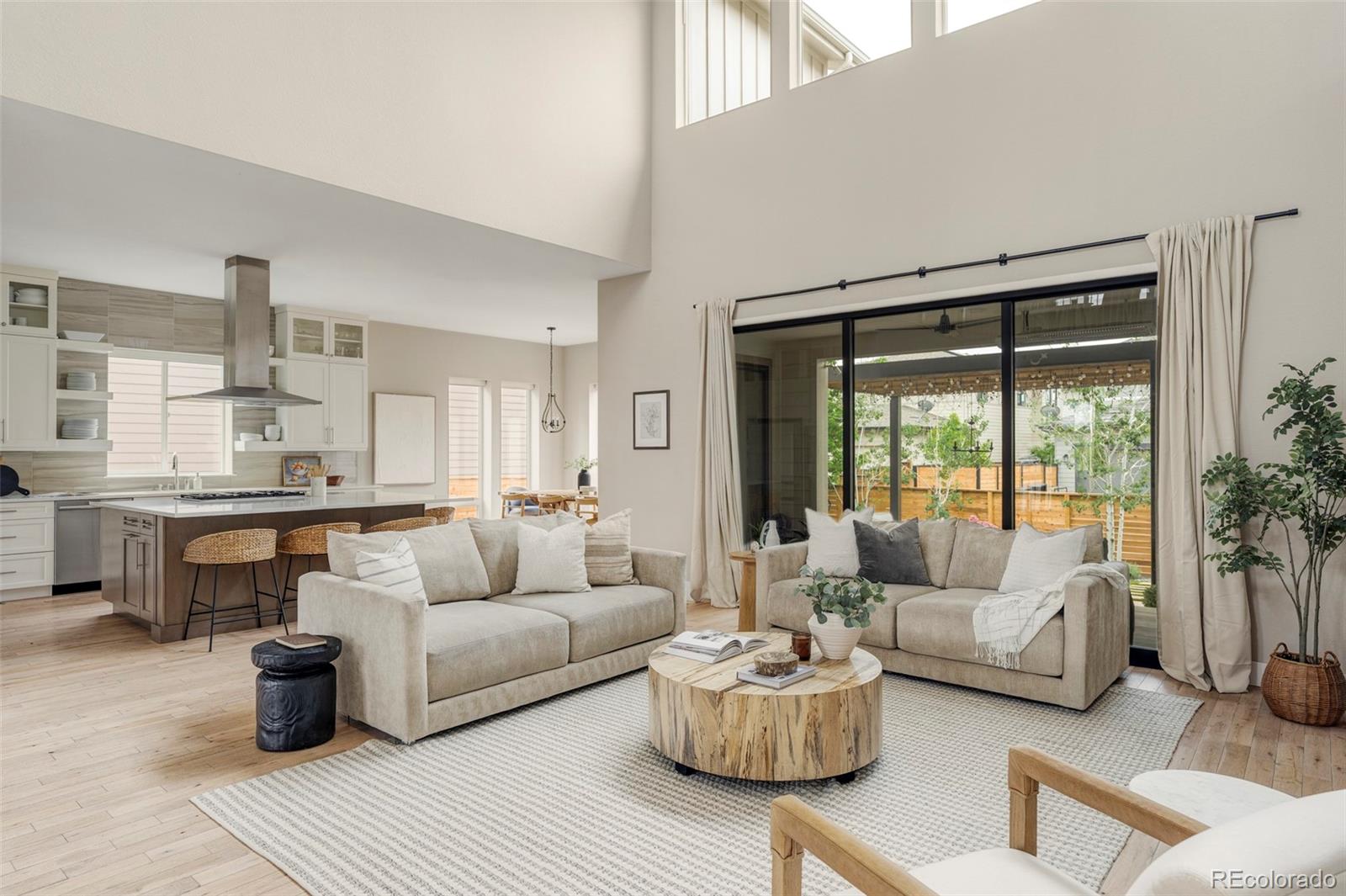 MLS Image #9 for 8792 e 53rd avenue,denver, Colorado