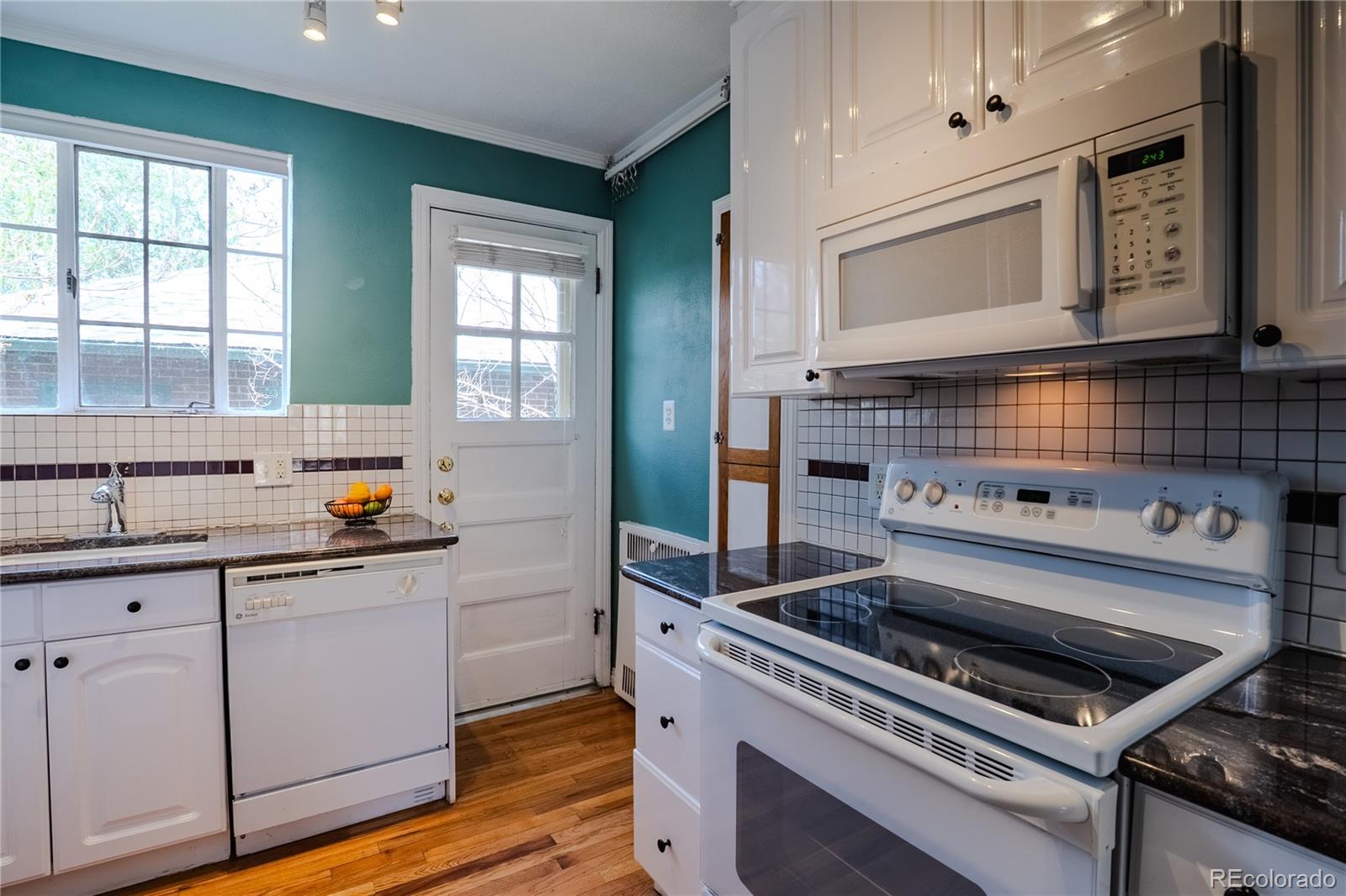 MLS Image #15 for 485 s logan street,denver, Colorado