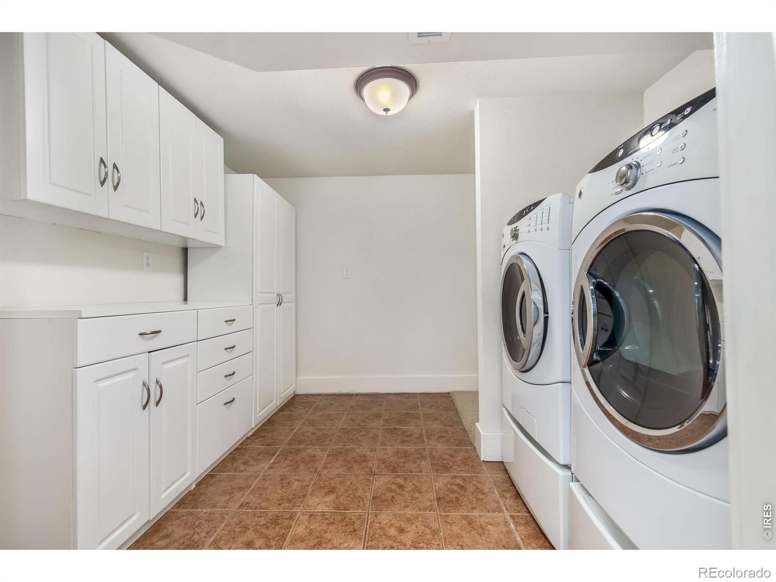 MLS Image #33 for 341  grant street,longmont, Colorado