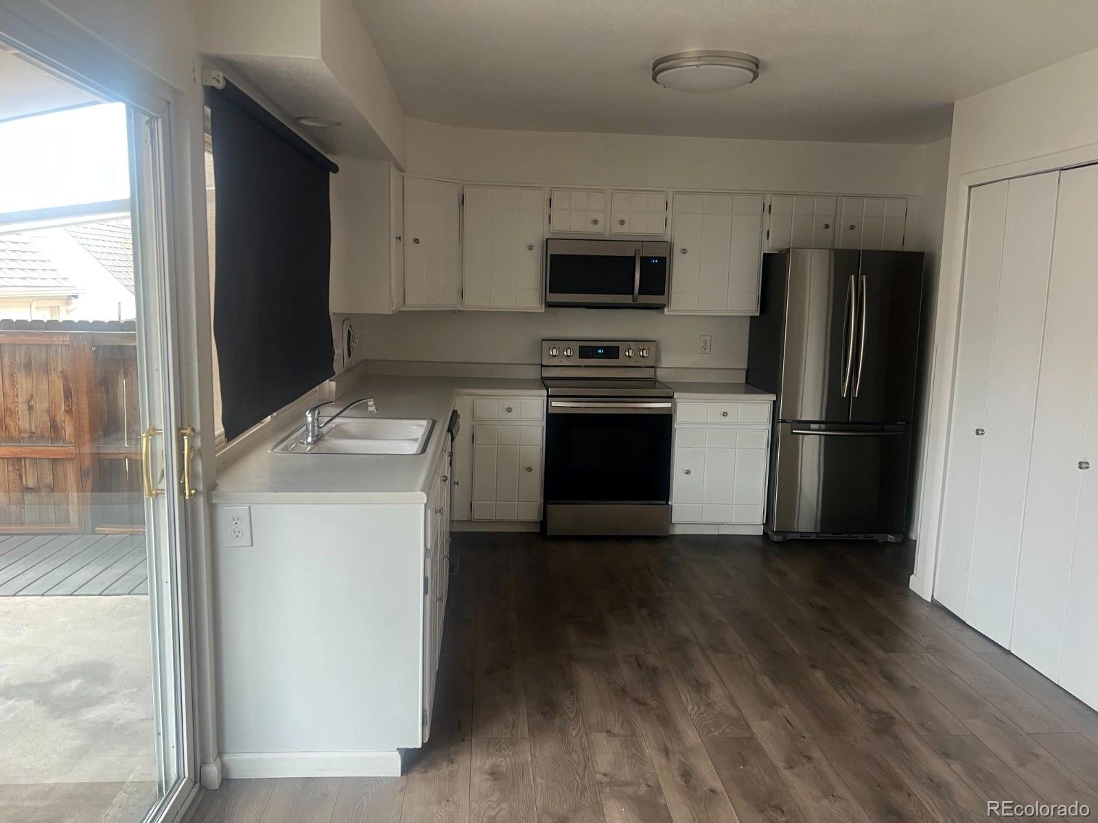MLS Image #3 for 2905 s vaughn way ,aurora, Colorado
