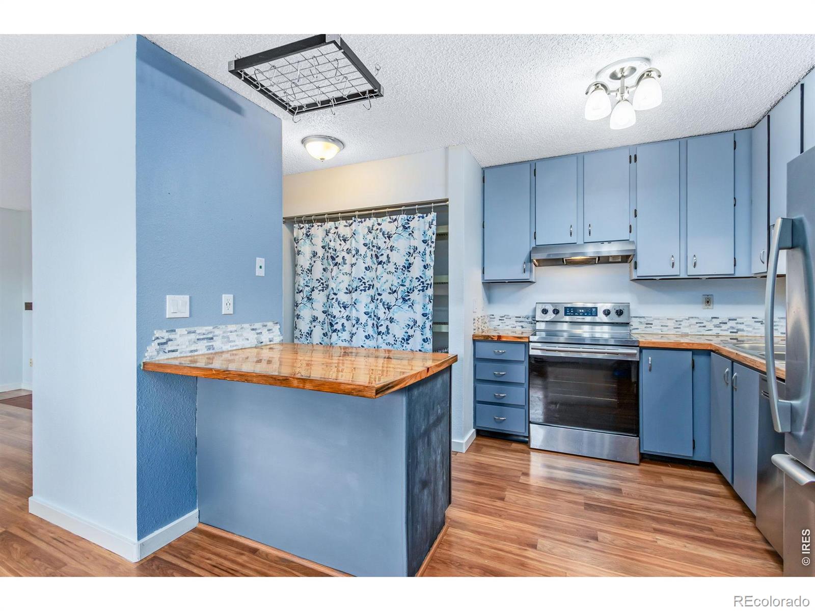 MLS Image #8 for 925  columbia road,fort collins, Colorado