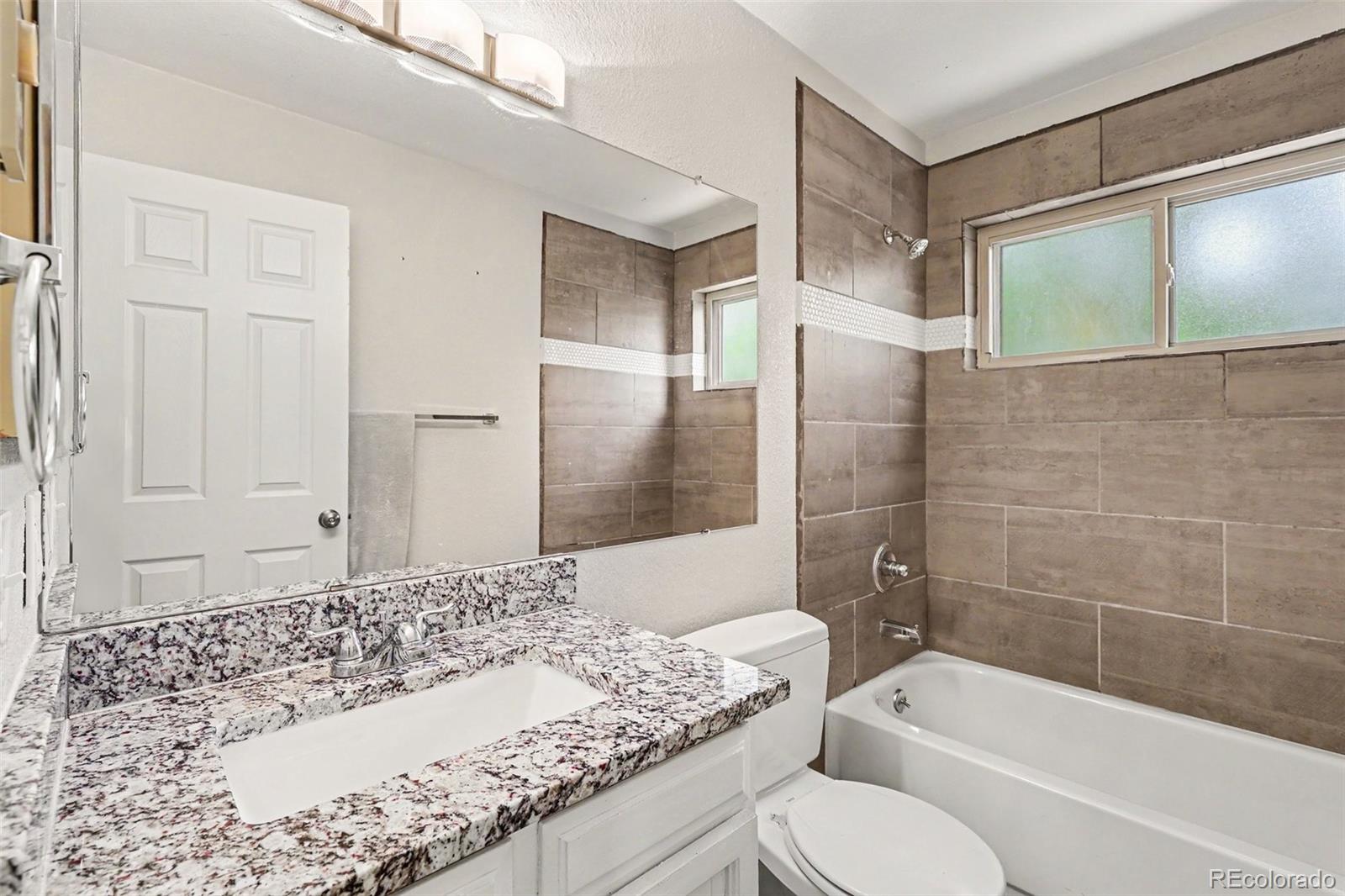 MLS Image #18 for 10251 w ida avenue,littleton, Colorado