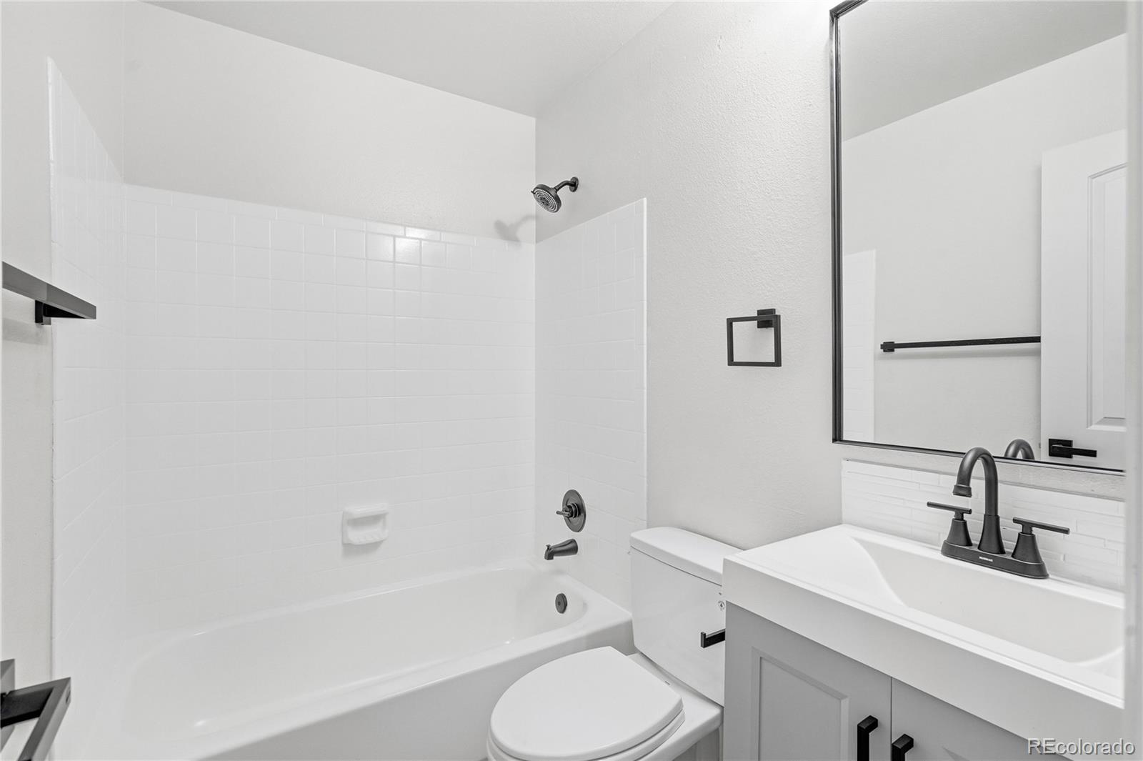 MLS Image #16 for 10701 w dartmouth avenue,lakewood, Colorado