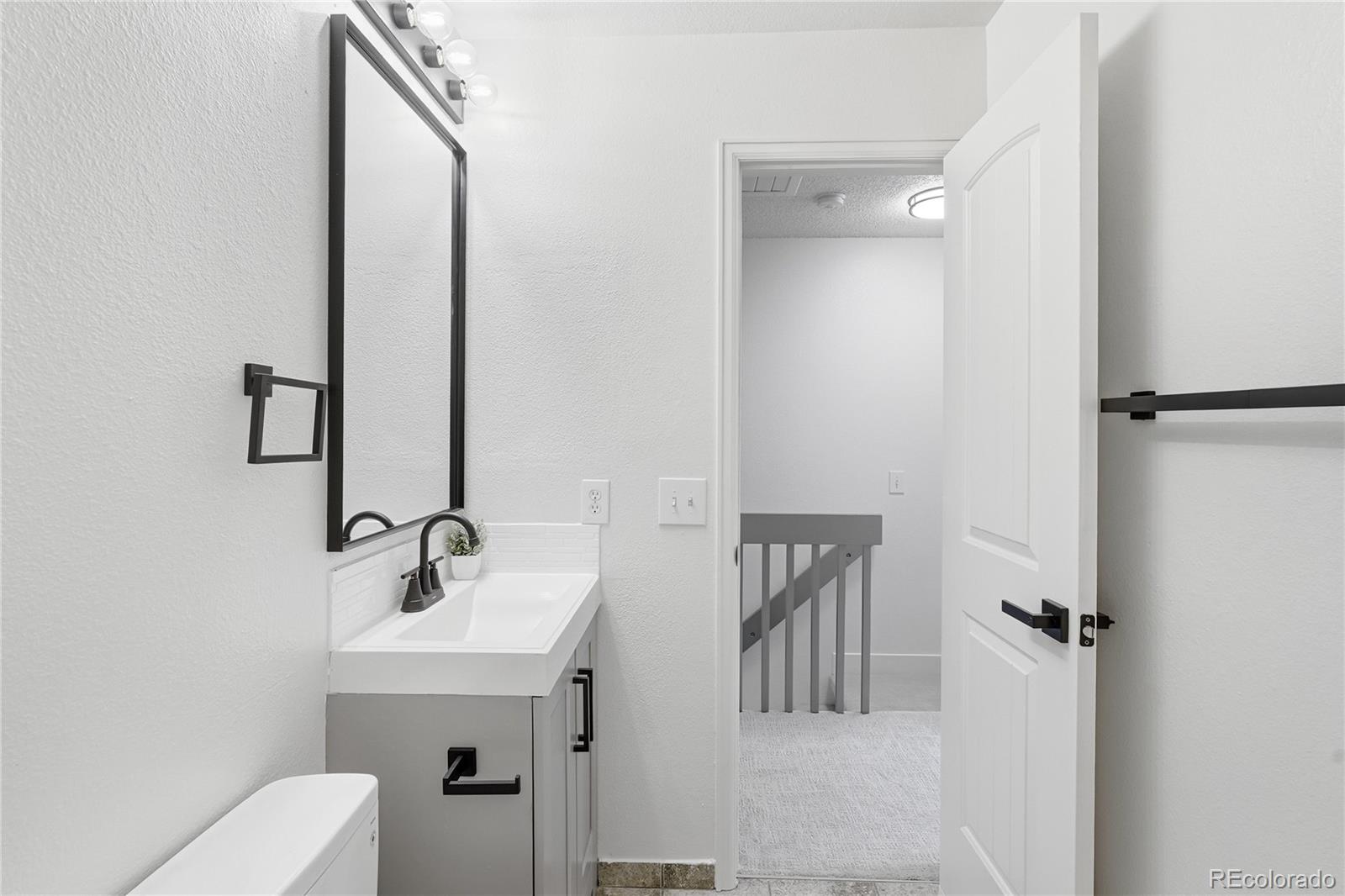 MLS Image #17 for 10701 w dartmouth avenue,lakewood, Colorado