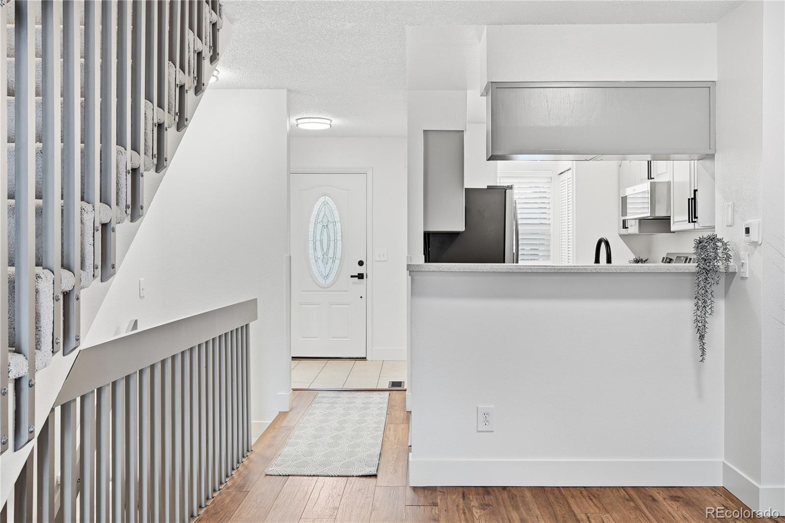 MLS Image #4 for 10701 w dartmouth avenue,lakewood, Colorado