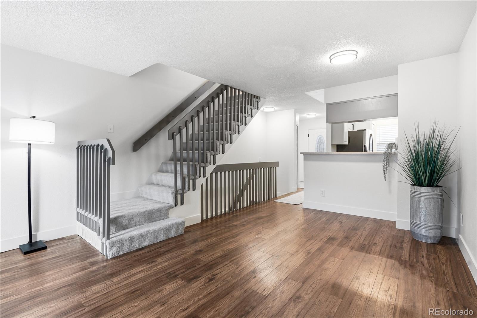 MLS Image #8 for 10701 w dartmouth avenue,lakewood, Colorado