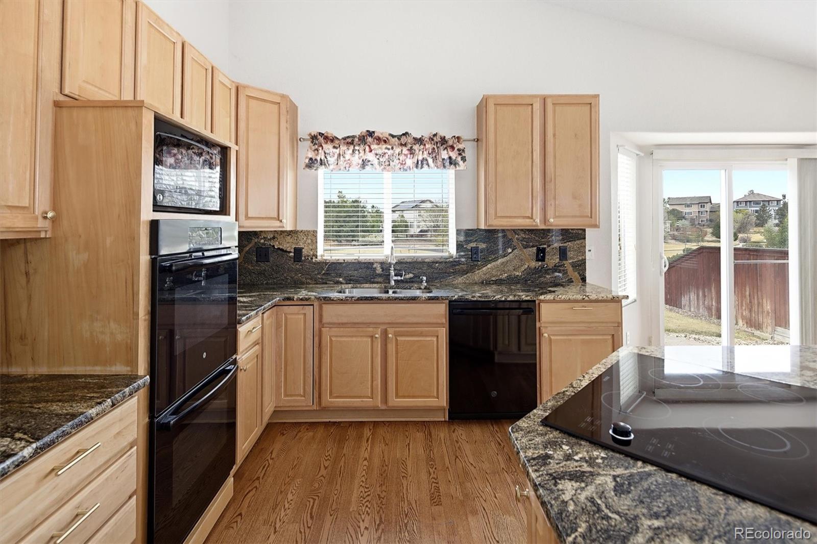 MLS Image #11 for 16119 e 105th way,commerce city, Colorado