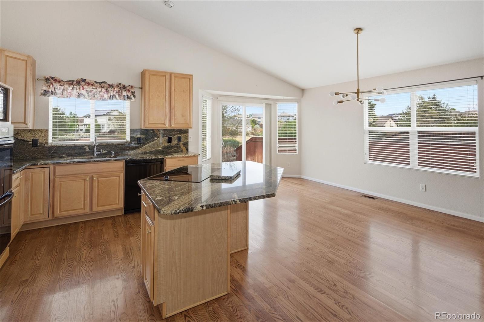 MLS Image #12 for 16119 e 105th way,commerce city, Colorado
