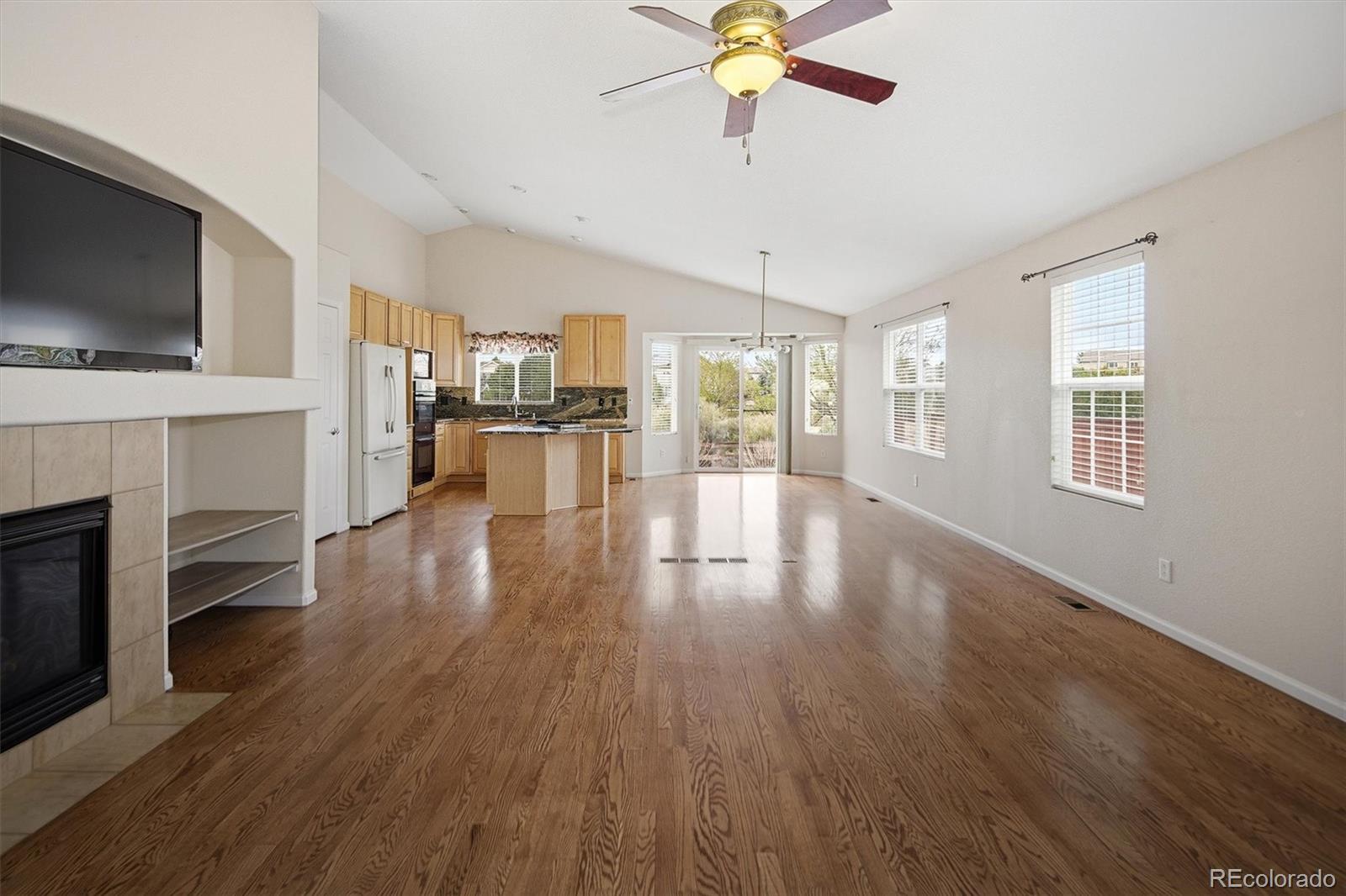 MLS Image #4 for 16119 e 105th way,commerce city, Colorado