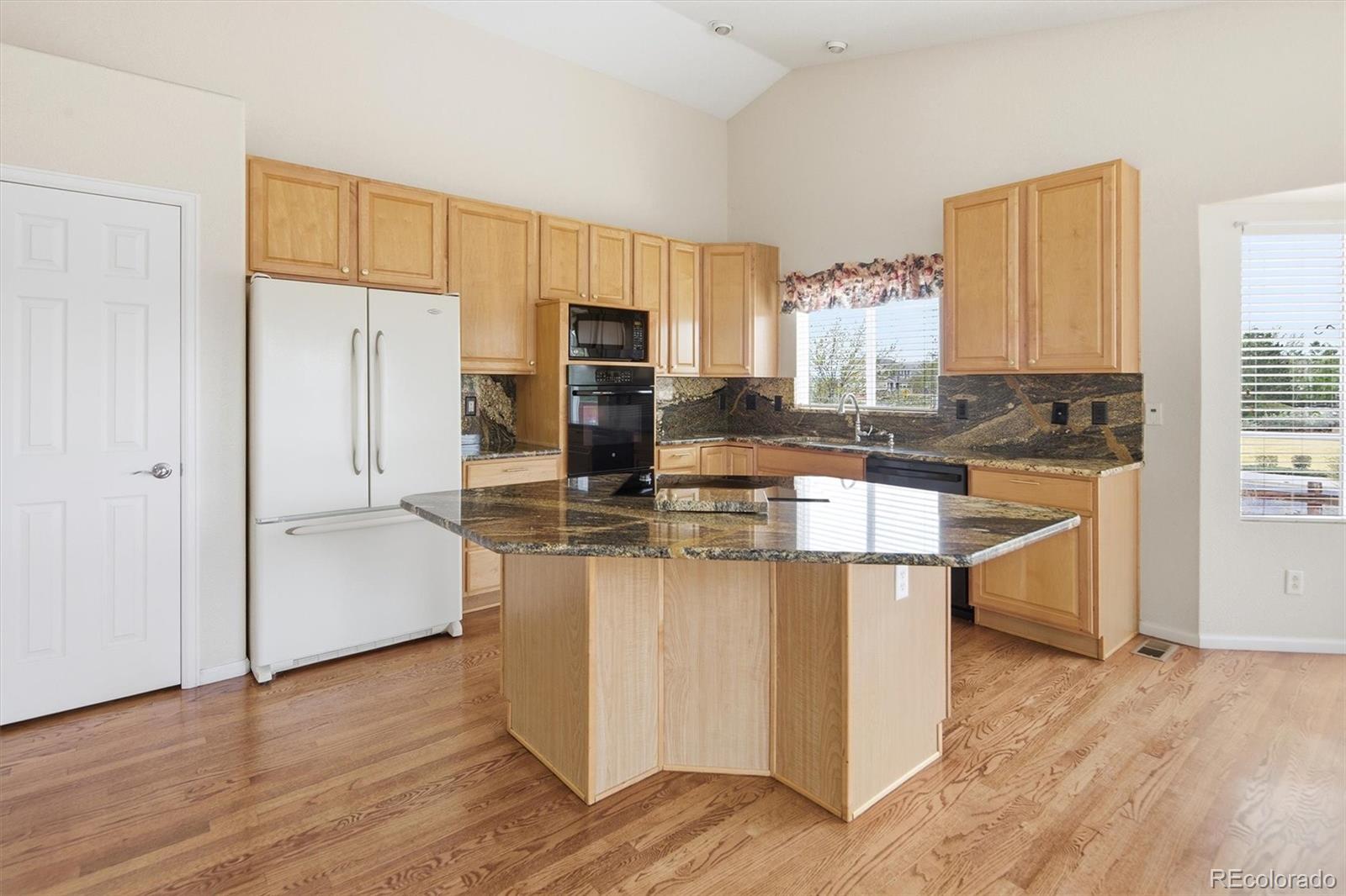MLS Image #8 for 16119 e 105th way,commerce city, Colorado