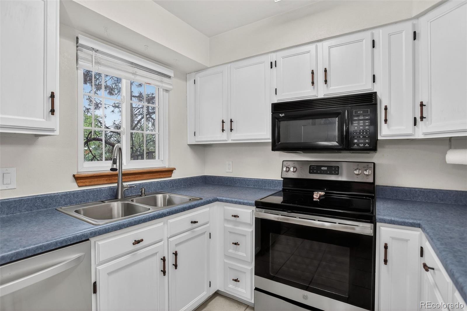 MLS Image #4 for 2941 w 81st avenue,westminster, Colorado