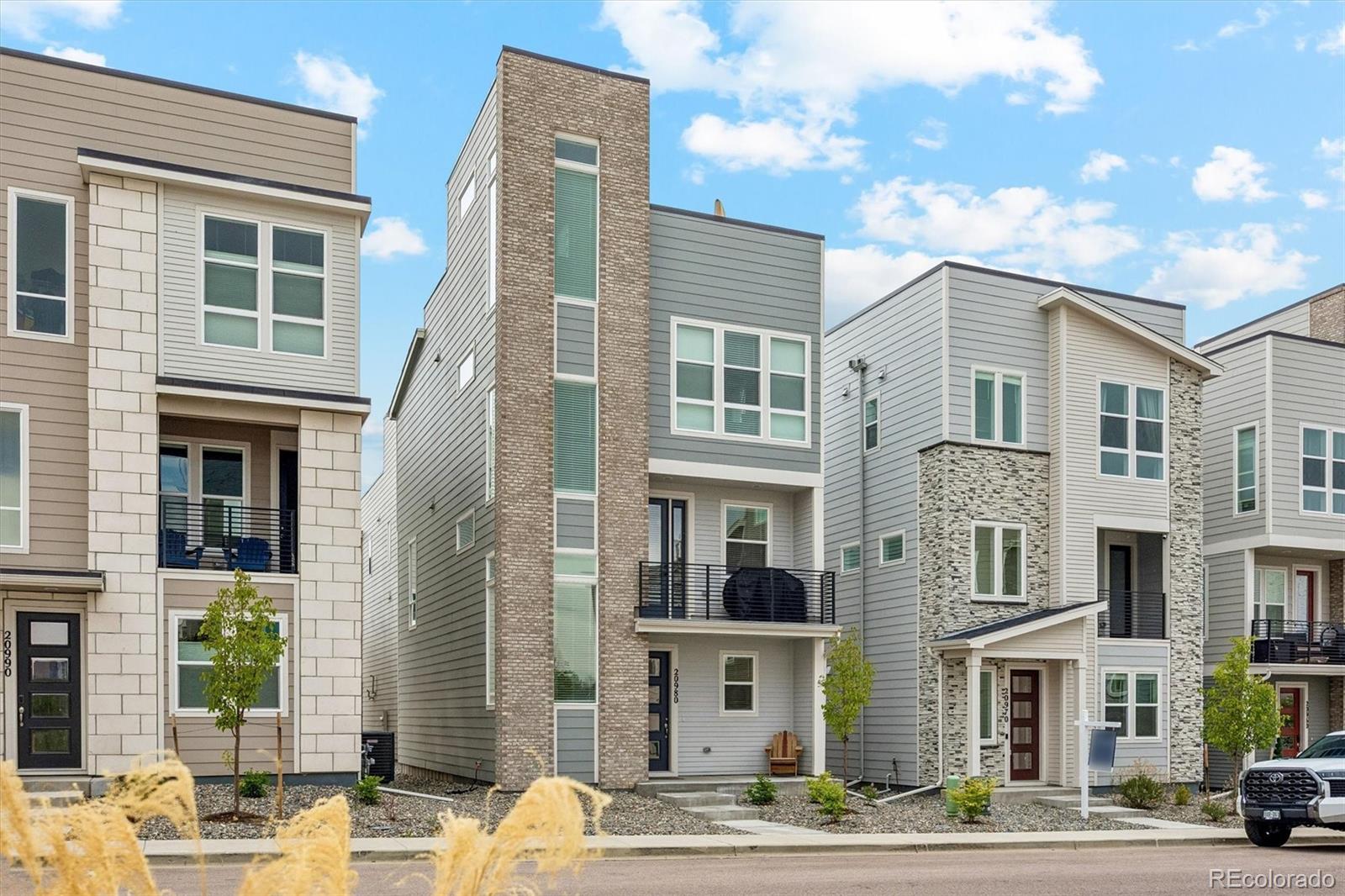 MLS Image #1 for 20980 e quincy drive,aurora, Colorado