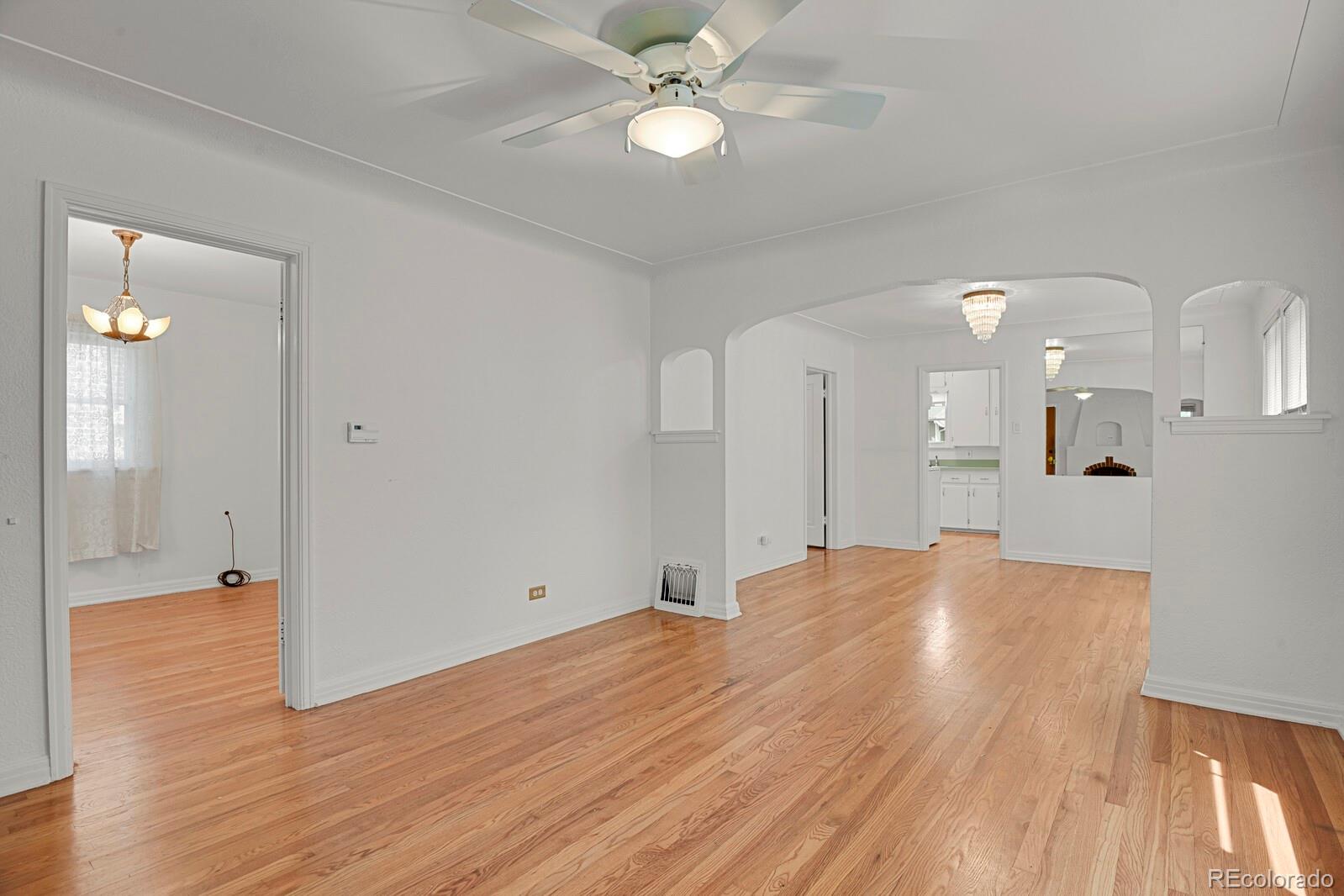 MLS Image #4 for 3705 w 25th avenue,denver, Colorado