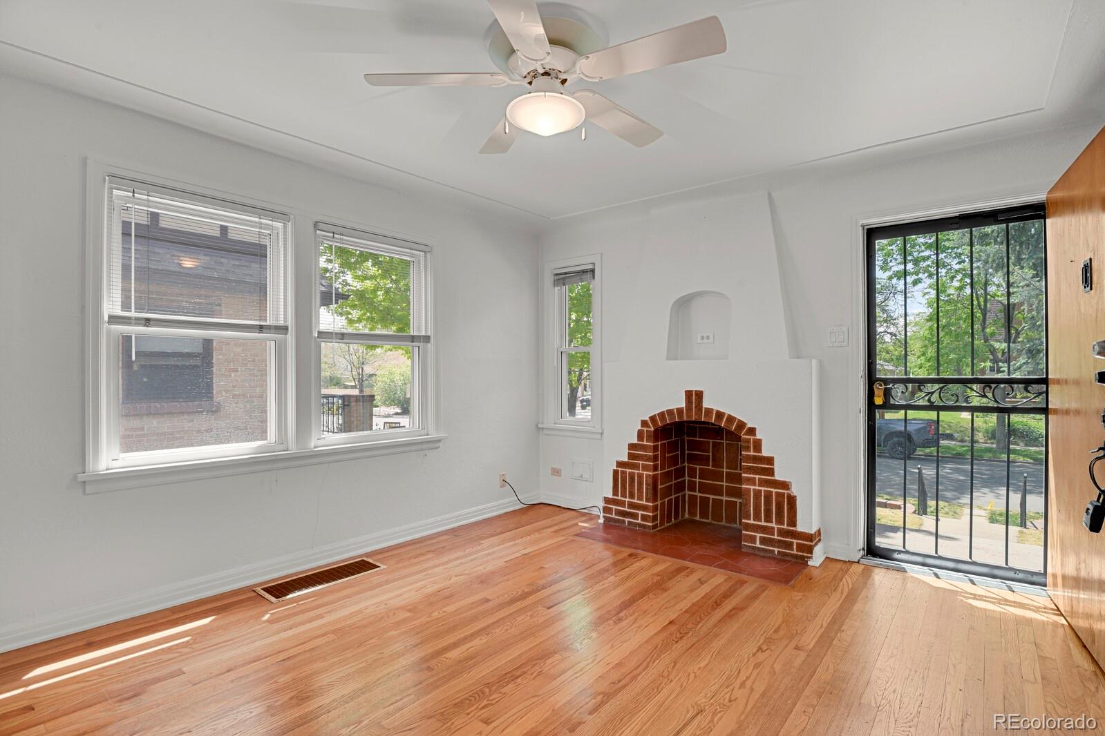 MLS Image #5 for 3705 w 25th avenue,denver, Colorado