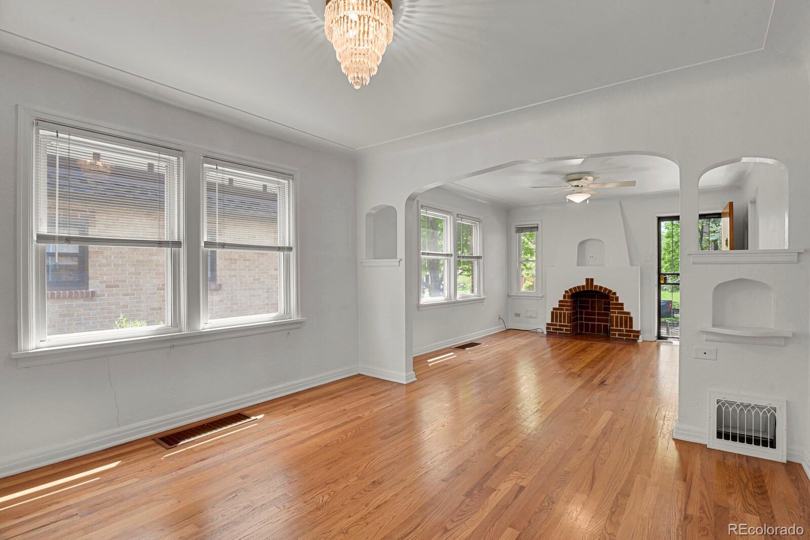 MLS Image #8 for 3705 w 25th avenue,denver, Colorado