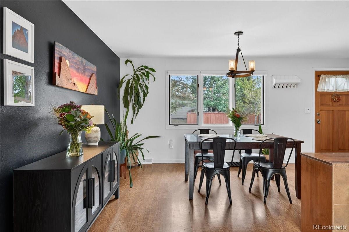MLS Image #12 for 9751 e cornell avenue,denver, Colorado
