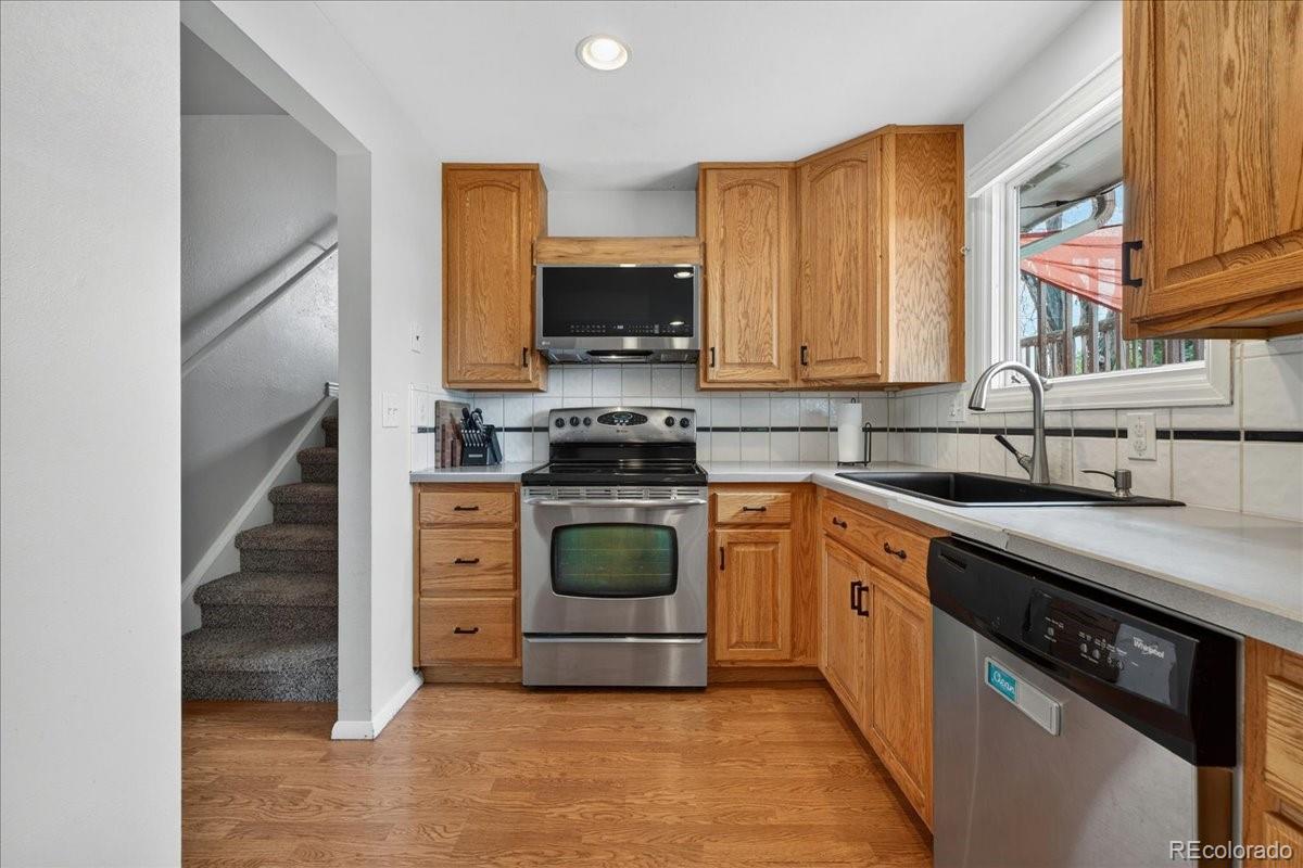 MLS Image #15 for 9751 e cornell avenue,denver, Colorado