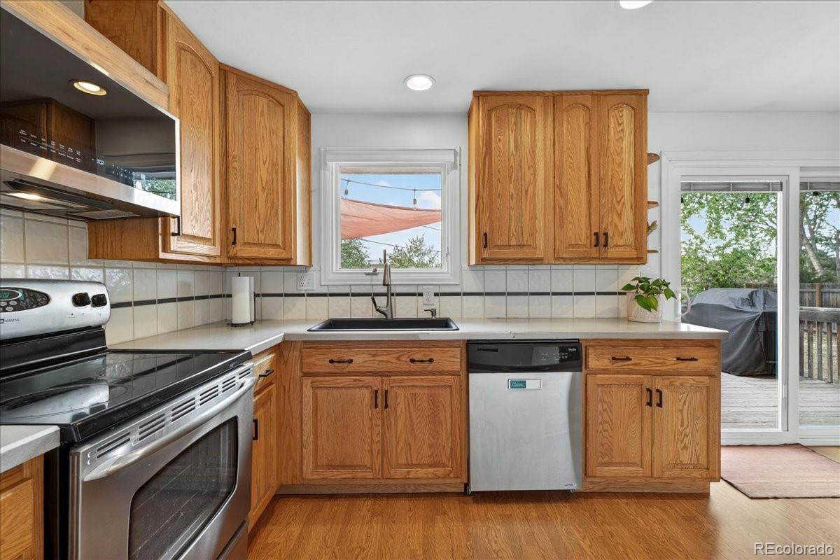 MLS Image #16 for 9751 e cornell avenue,denver, Colorado