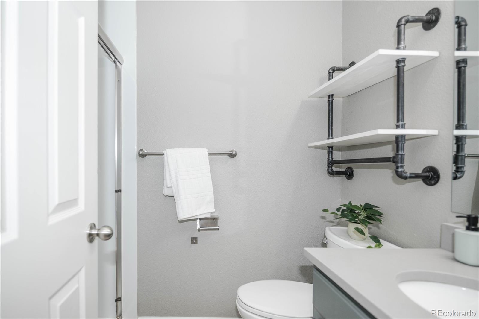 MLS Image #11 for 18131 e arizona avenue,aurora, Colorado