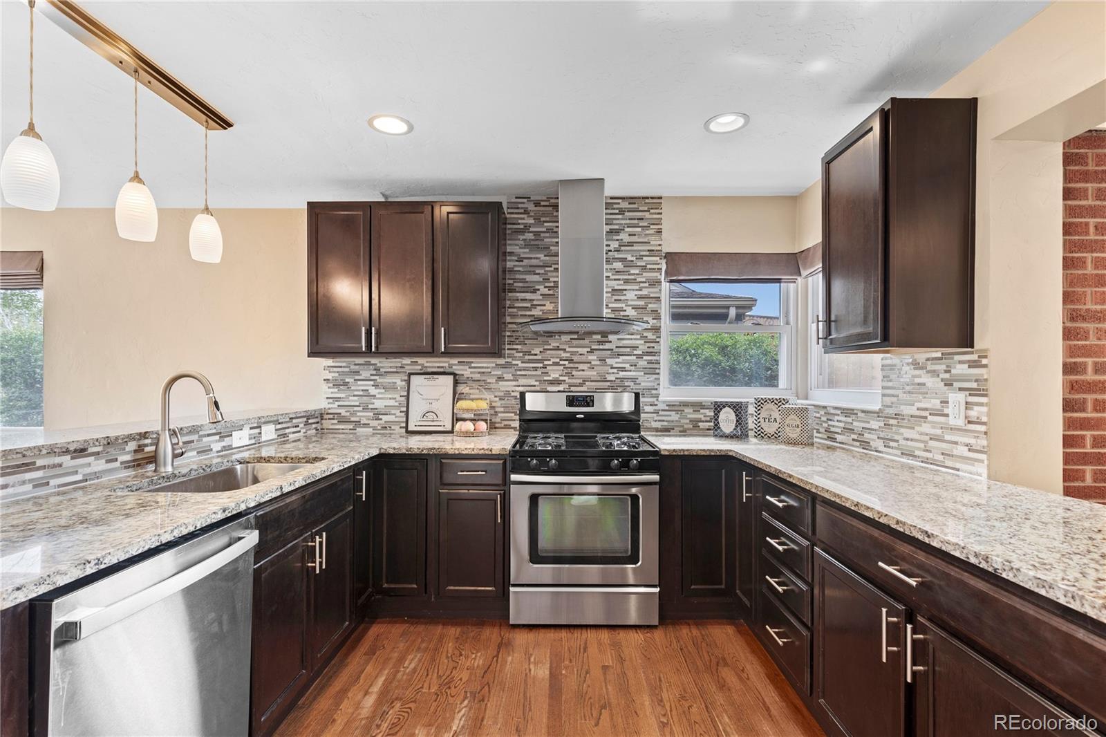 MLS Image #14 for 3340 e 30th avenue,denver, Colorado
