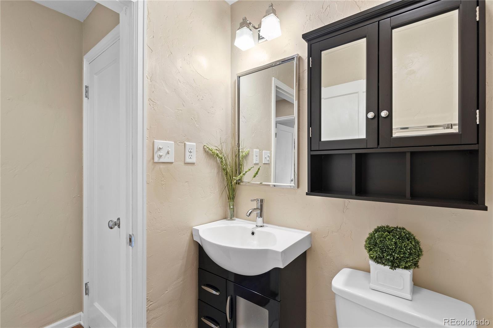 MLS Image #32 for 3340 e 30th avenue,denver, Colorado